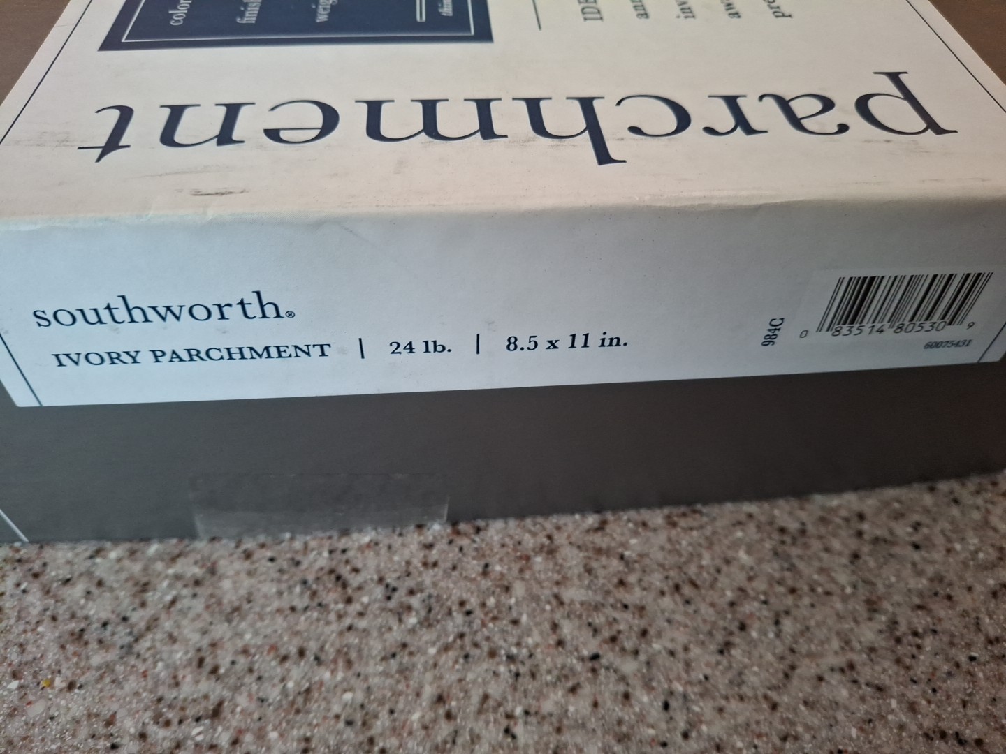 Southworth 984C 24 lb 8.5″ x 11″ Parchment Specialty Paper – Ivory (1/BX) New