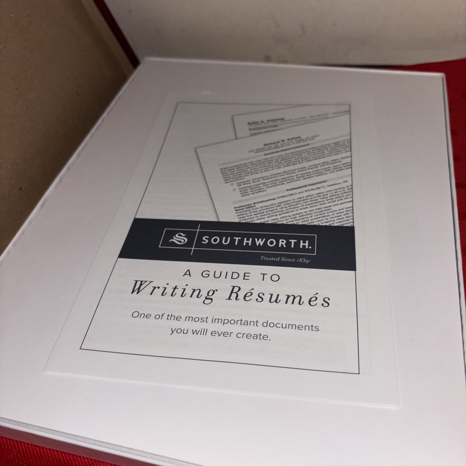 Southworth Résumé Paper White W/résumé Guide 8.5″ X 11″ 24 Lb 86 Sheets