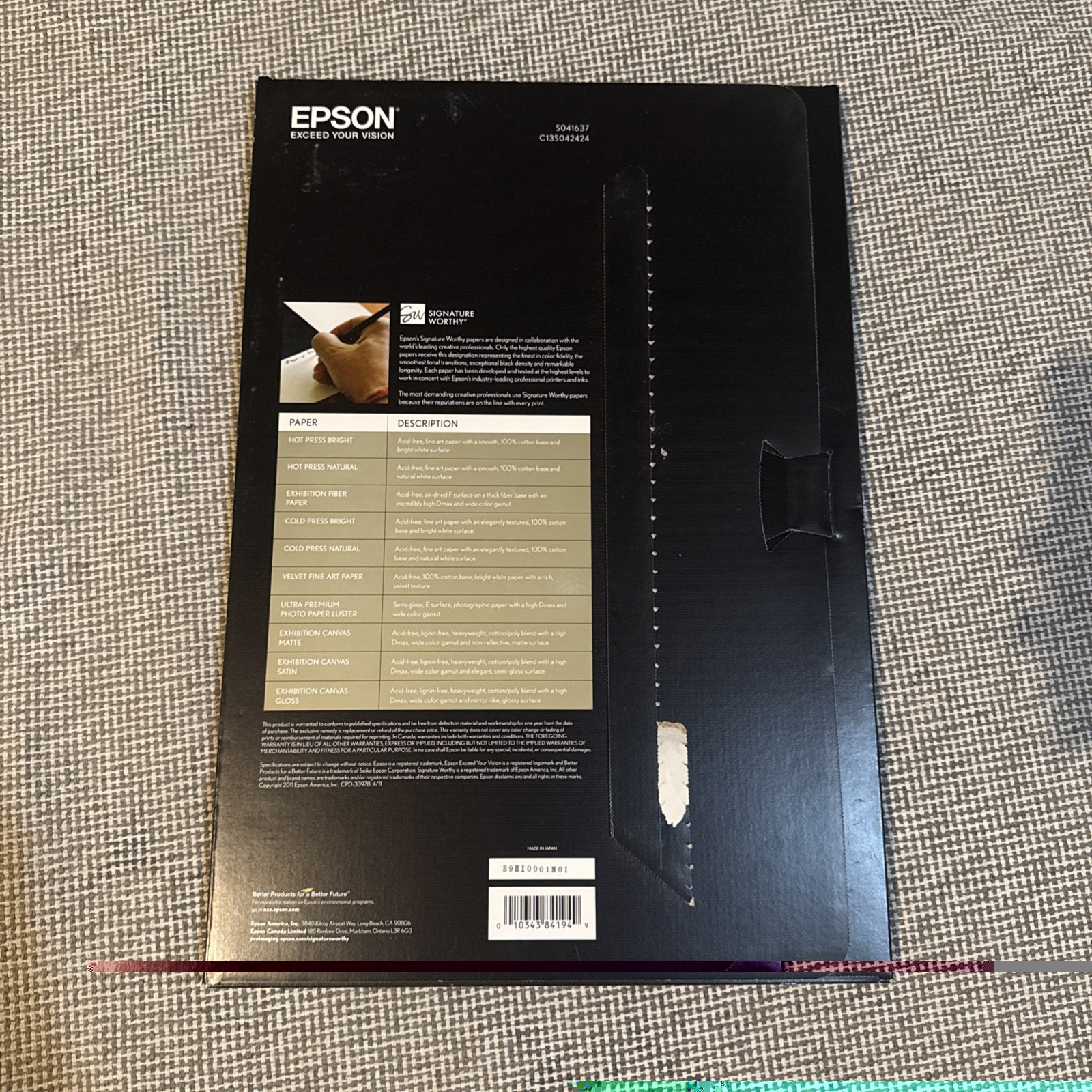 EPSON Velvet Fine Art Paper Matte Textured (13 x 19) 20 Sheets 19 mil 260 g/m2