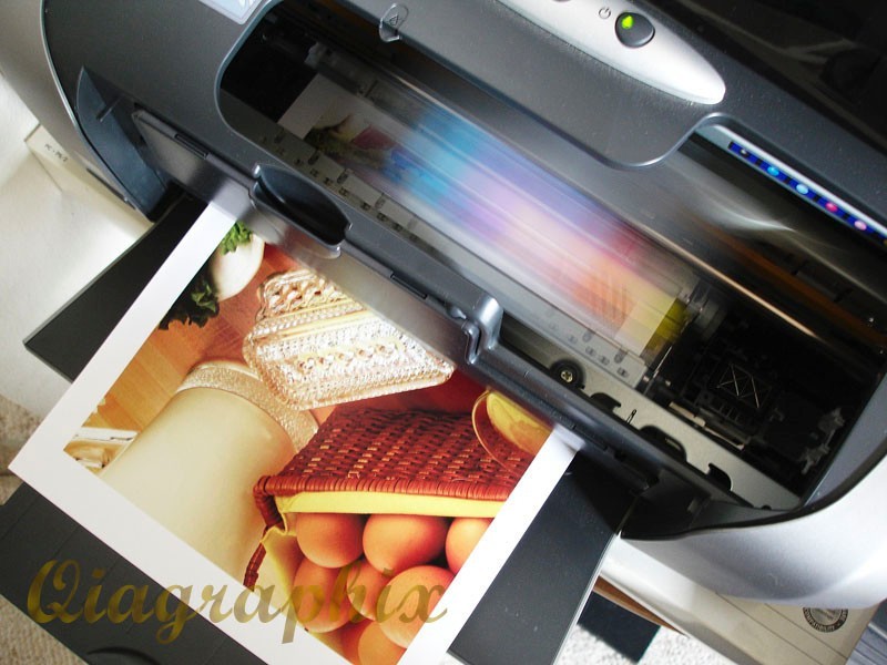 40 Sheets A4(8.3″ x 11.7″) Adhesive Glossy Photo Paper, Water Resistant