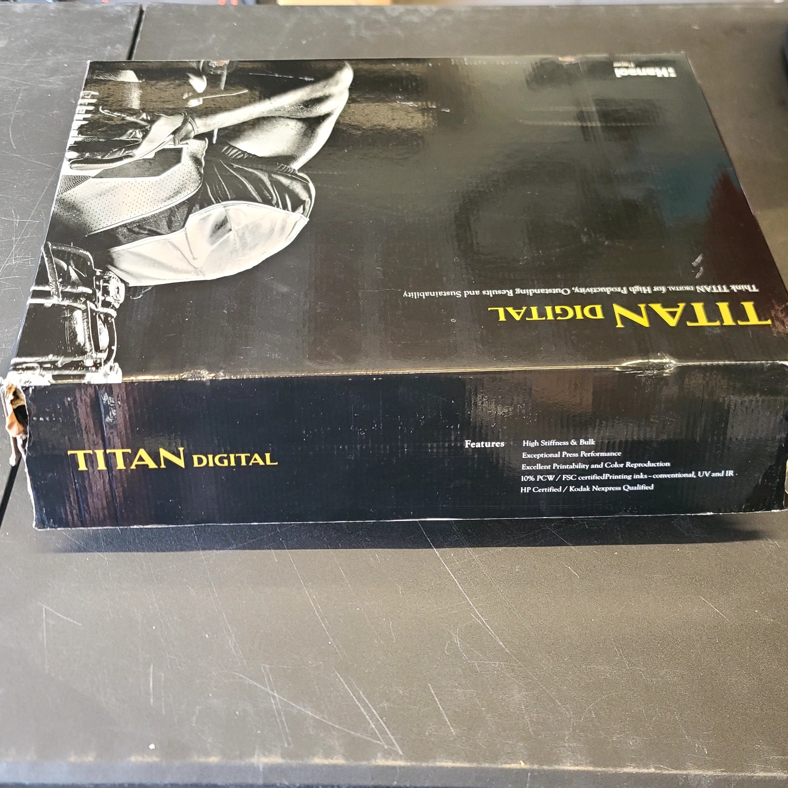 Hansol Paper® Titan Digital White Dull 80 lb. Cover 66M 18×12 in. 480 Sheets