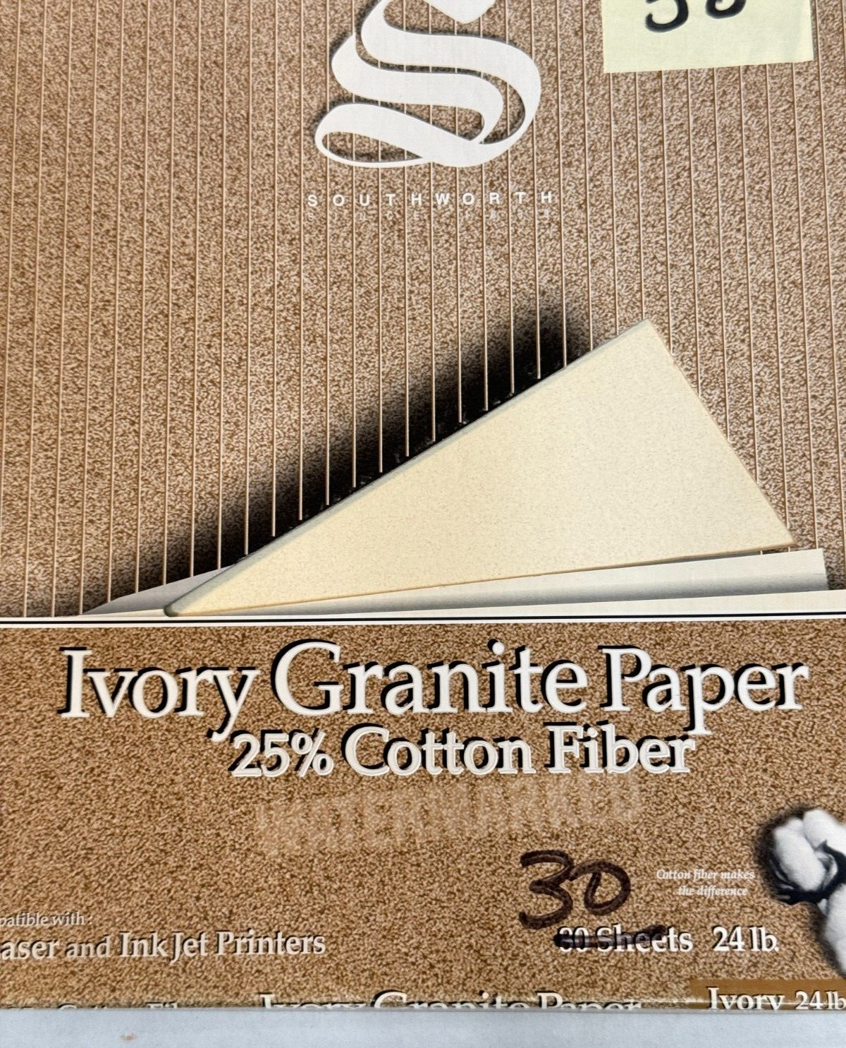 Résumé Paper Cotton Fiber, Granite Ivory & White Letter 8 1/2″ x 11″ LOT of 4