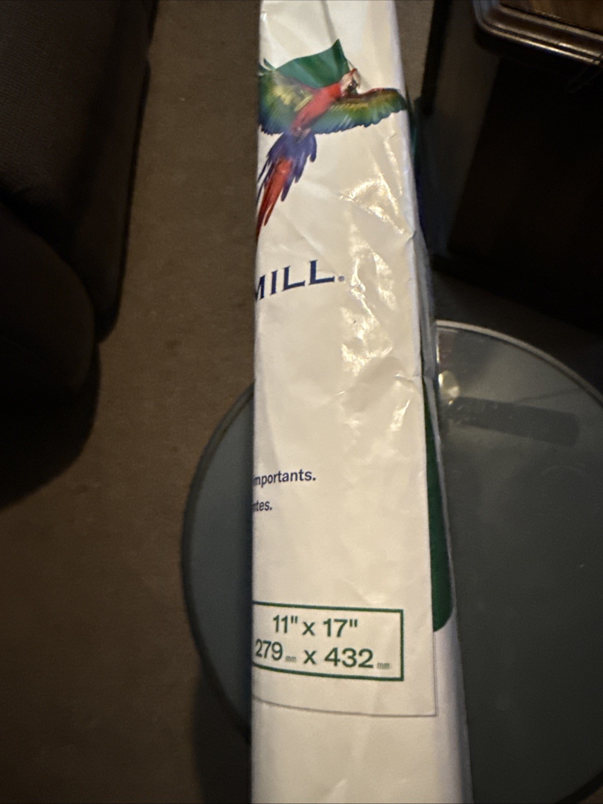 Hammermill Printer Paper, Premium Color 28 lb (102541R), 11 x 17 – 100 Bright