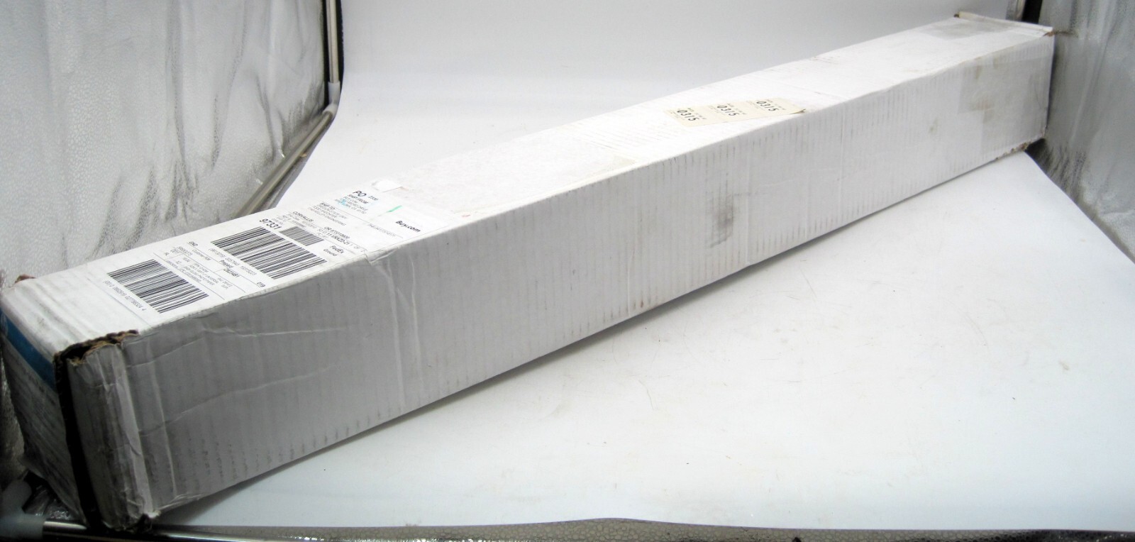 Hewlett Packard Q1428A 42in x 100ft HIGH-GLOSS PHOTO PAPER FOR DYE INK PRINTERS