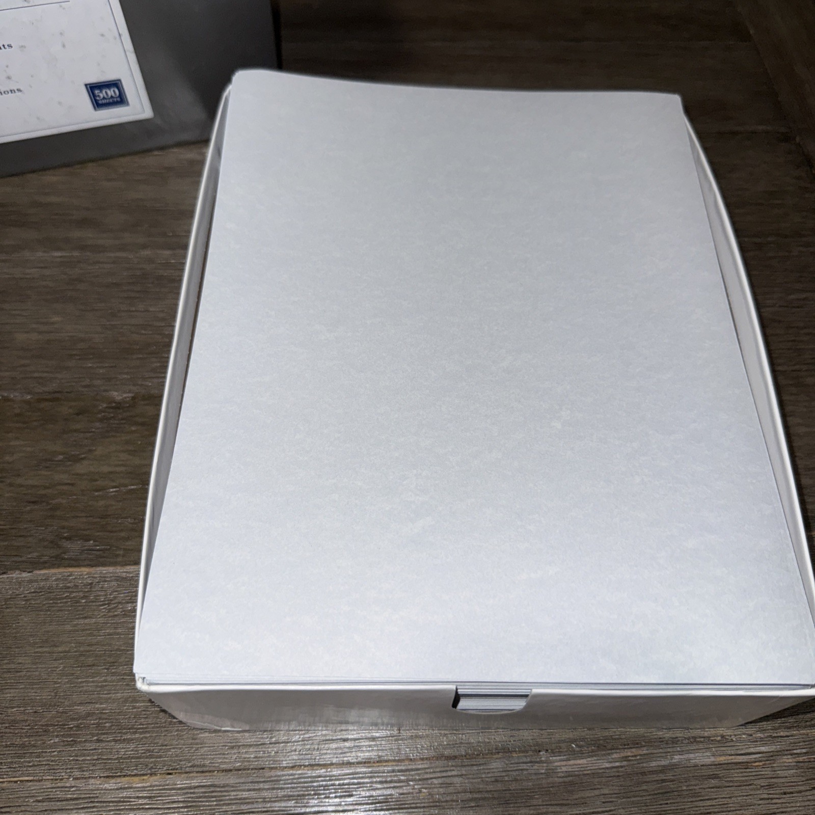 Southworth Parchment Paper, 8.5″ x 11″, 24 lb/90 GSM, Blue, 500 Sheets –