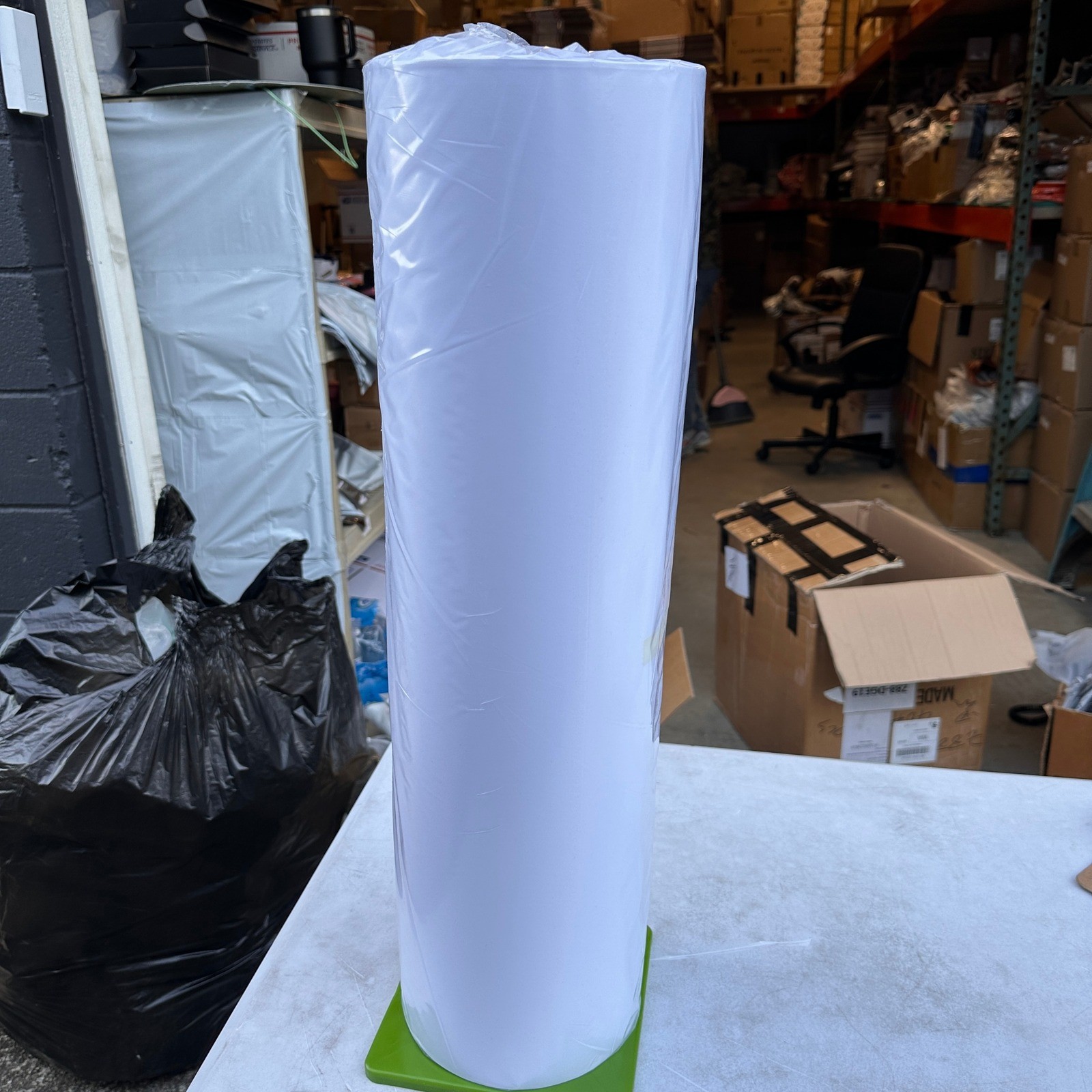HP Bright White Inkjet Paper 3-in Core 24 in x 500 ft L4Z44A
