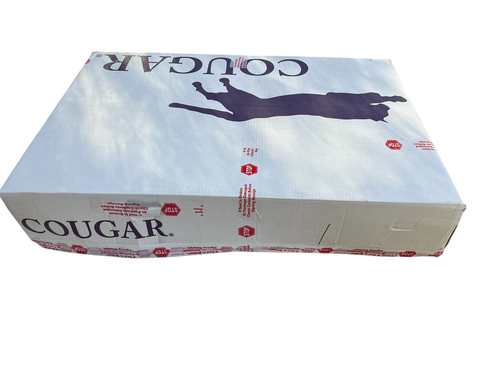 Domtar® Cougar™ Natural Opaque Smooth 100 lb. Cover 23×35 in. 500 per Carton
