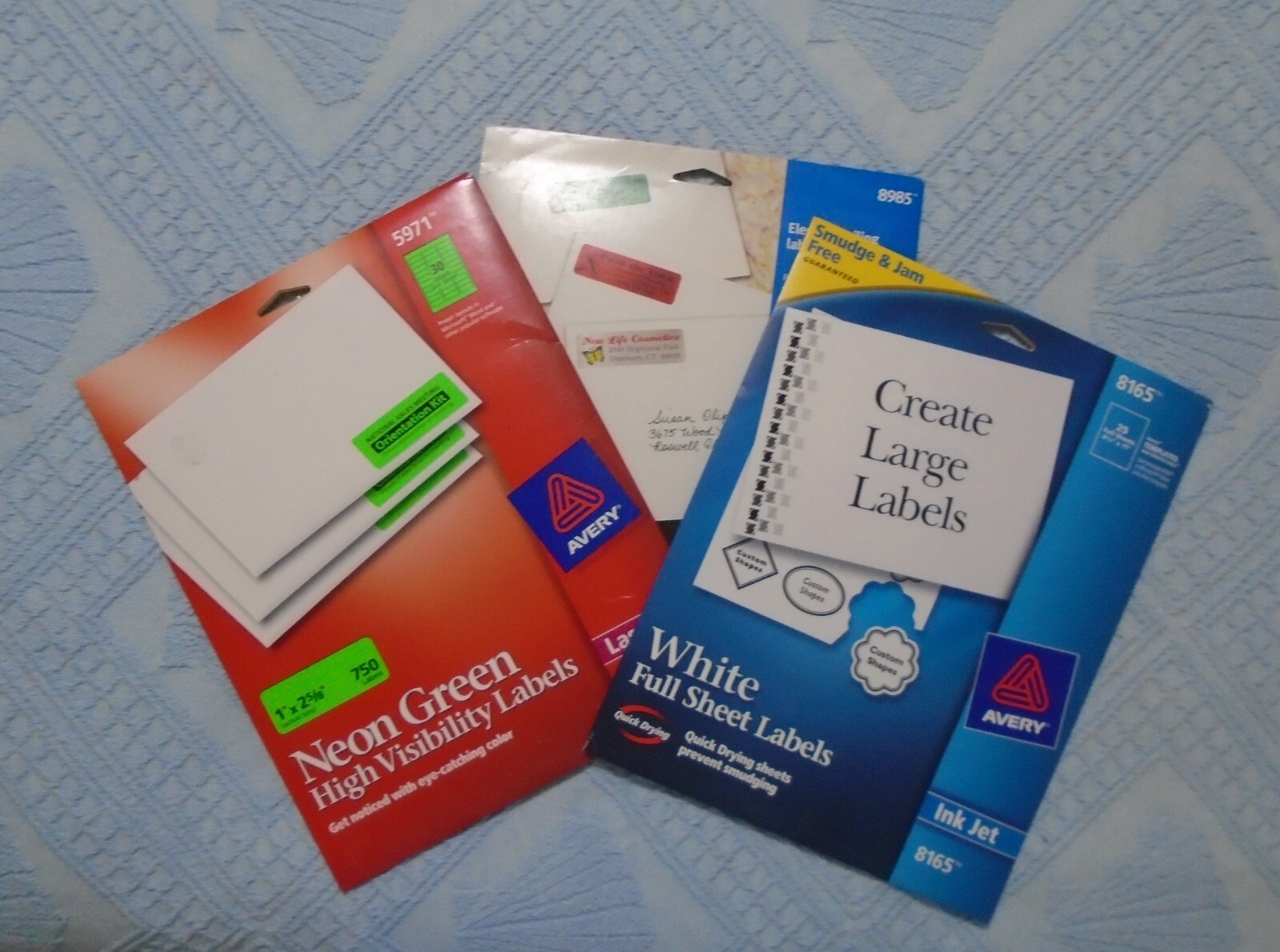 Lot of 684 Assorted Labels WHITE, NEON GREEN, FOIL SILVER, RED, GREEN