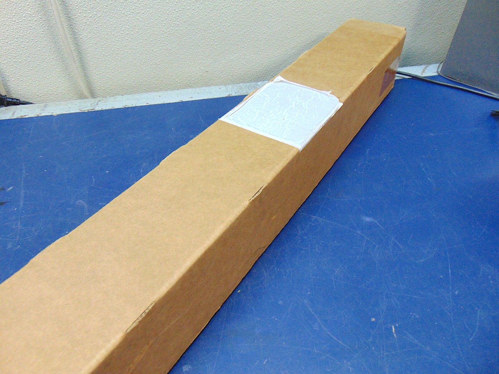 HP Heavyweight Coated Paper C6030C 36″ x 100′ New, Open Box – S7468