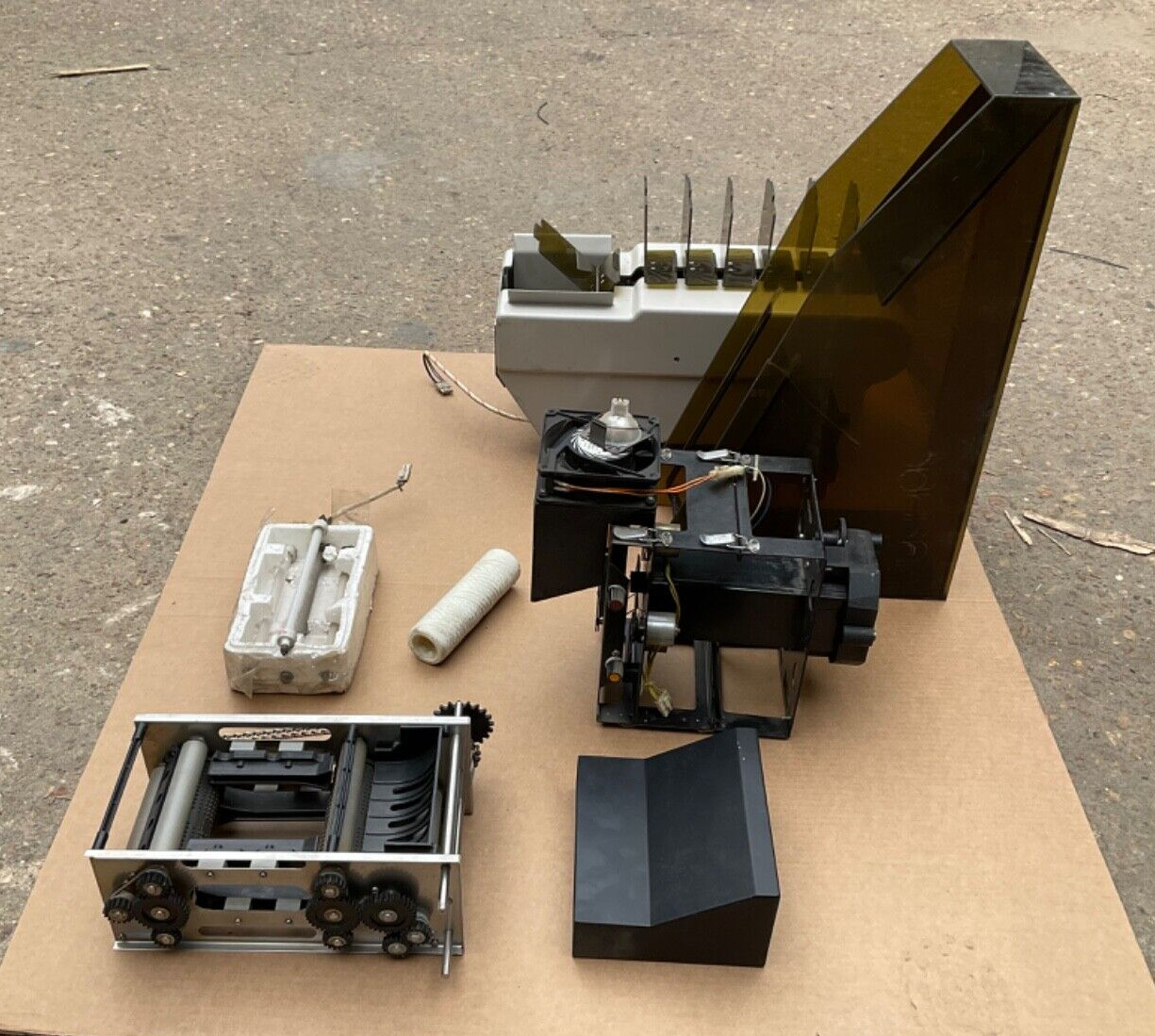 COSMIC QLS3901-3 COLOUR PRINT PRDCESSOR WITH ATTACHMENTS USED