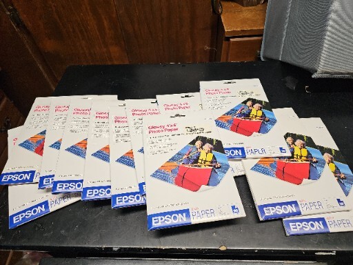 10 NEW SEALED Epson Glossy Photo Paper 4″ x 6″ , 20 Sheets X 10 Plus 2 Open