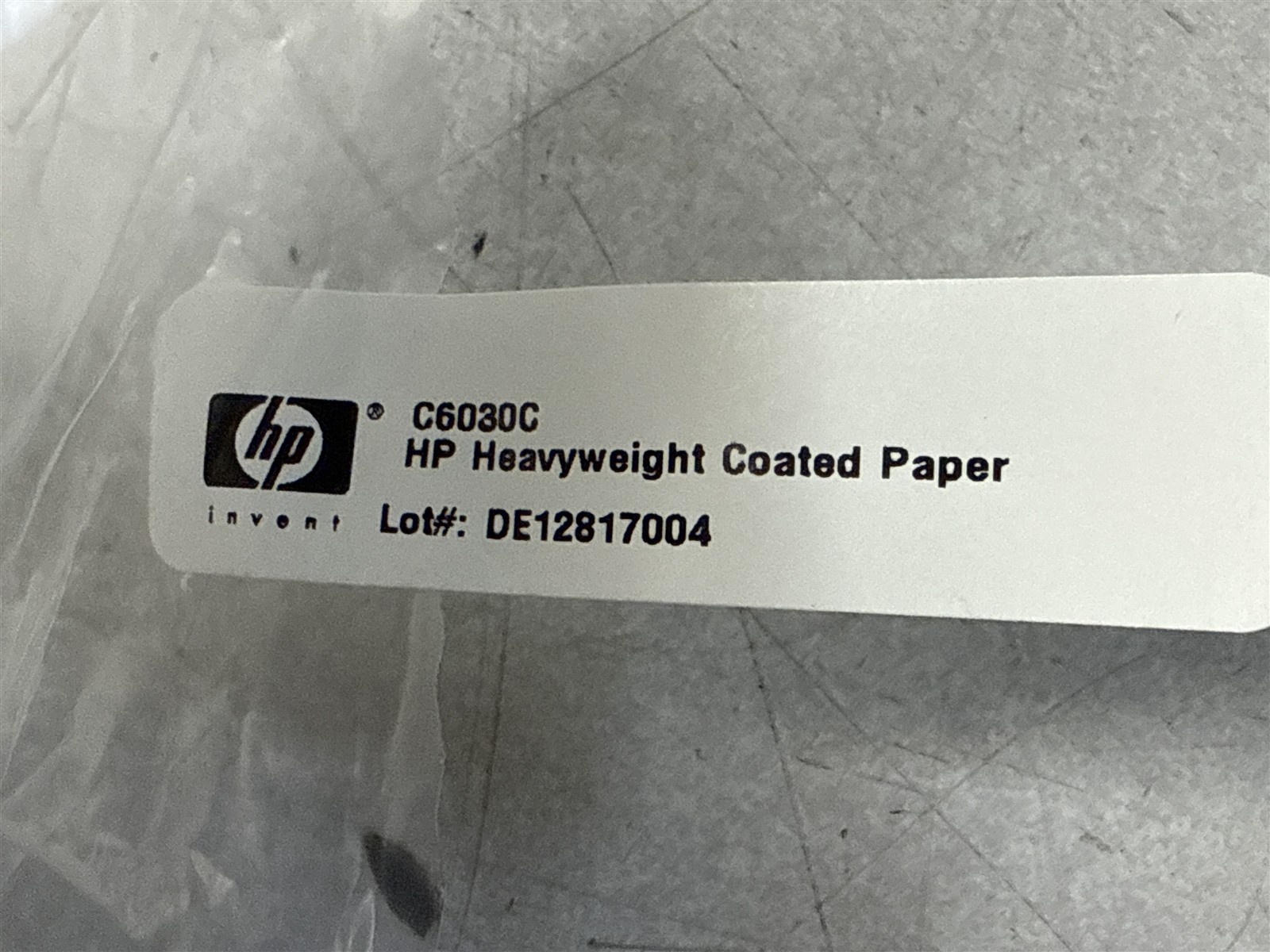 GENUINE HP C6030C HEAVYWEIGHT COATED PAPER ROLL 36in X 100ft NEW OPEN BOX