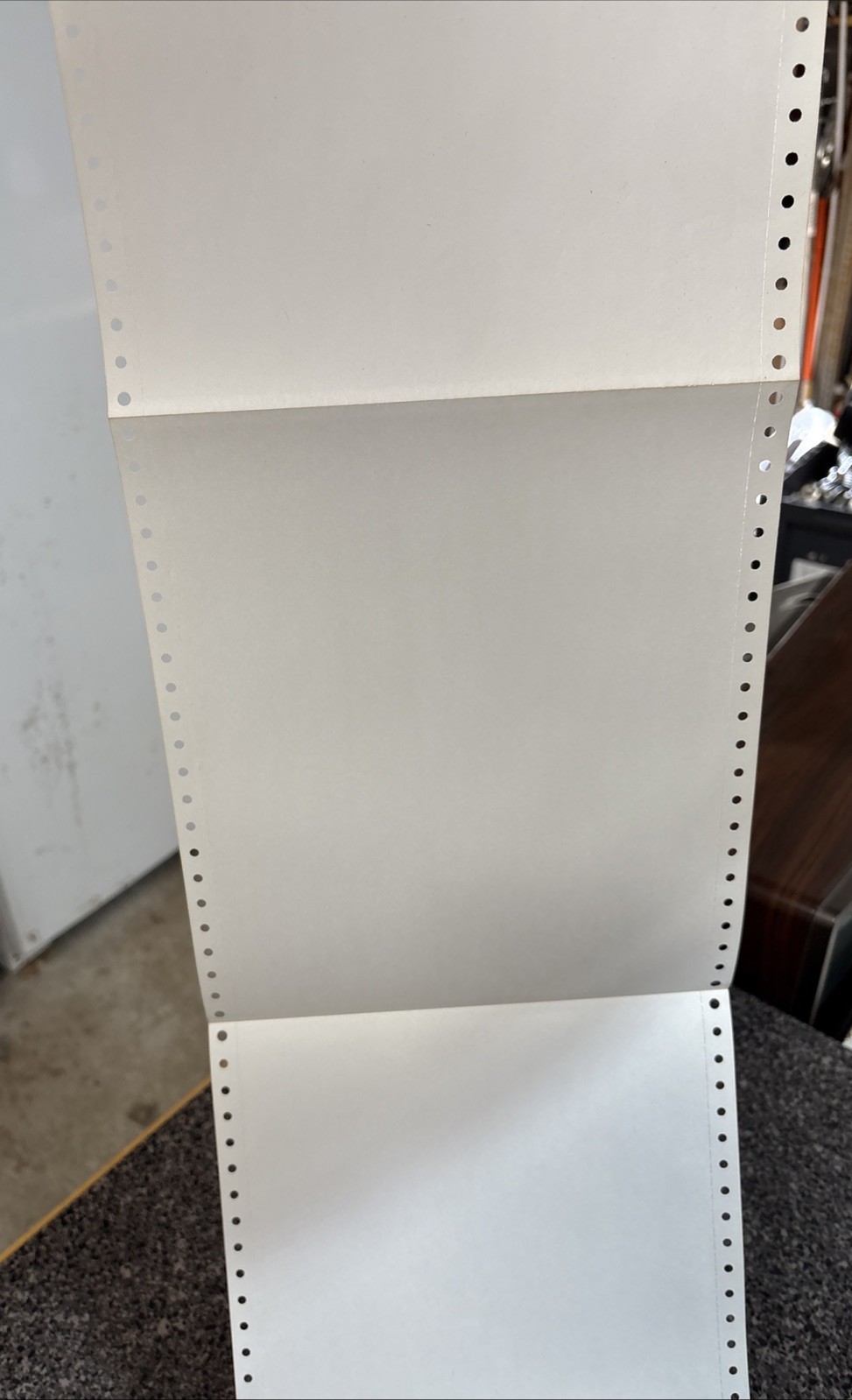 200 Sheets Continuous Fan-Fold Dot Matrix Tractor Feed Printer Paper 9.5×11 inch