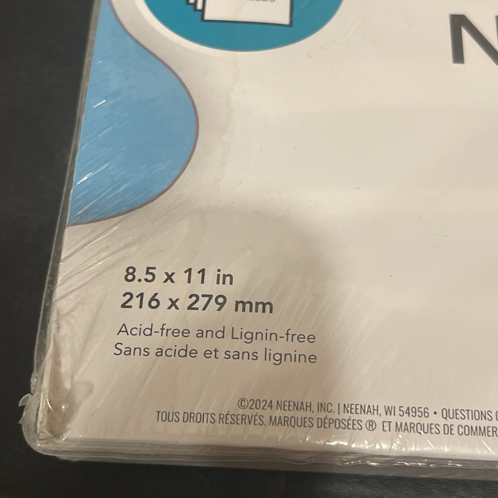 Neenah Premium Cardstock,8.5″ x 11″65 lb/176 gsm,Bright White,100 Sheets (91901)