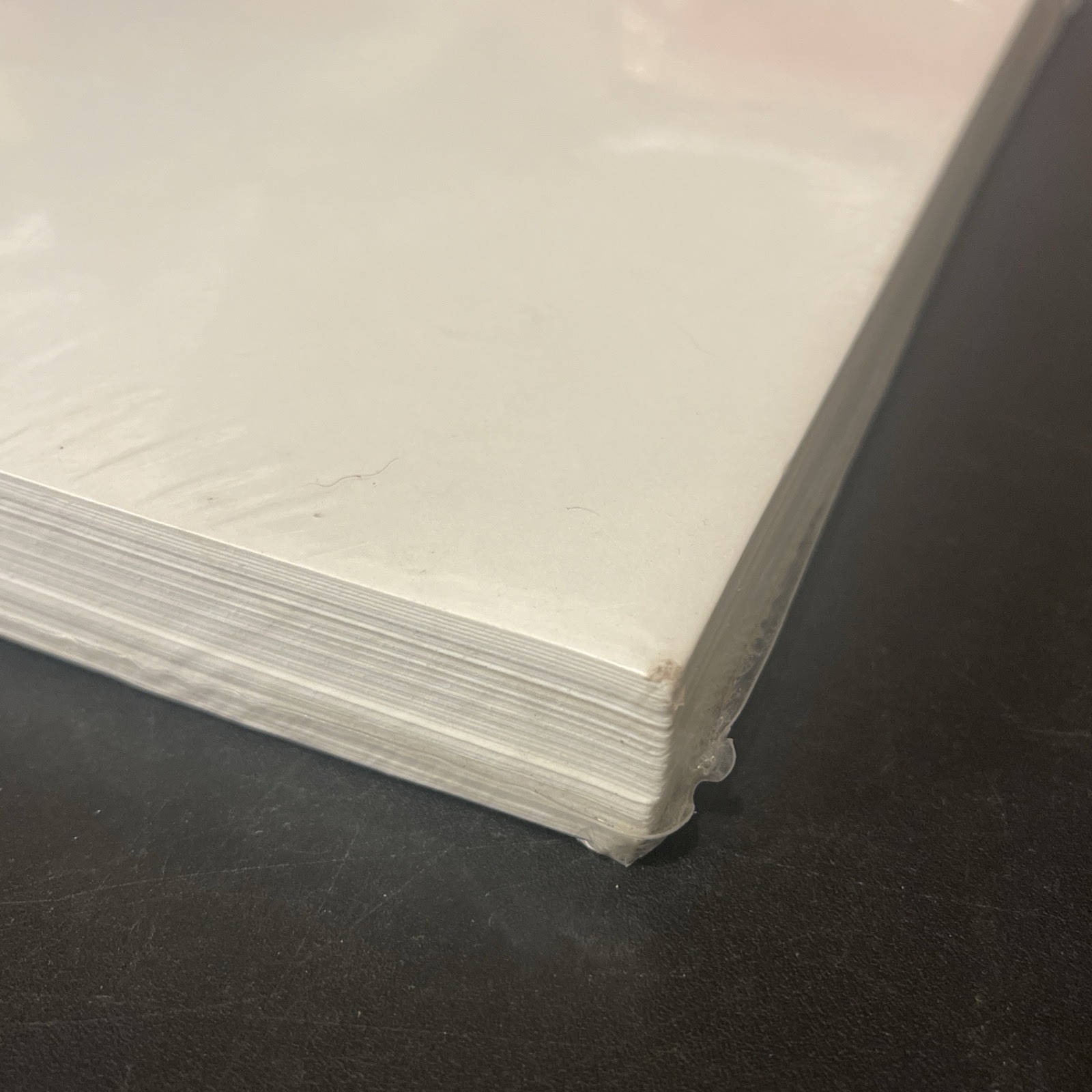 Neenah Premium Cardstock,8.5″ x 11″65 lb/176 gsm,Bright White,100 Sheets (91901)