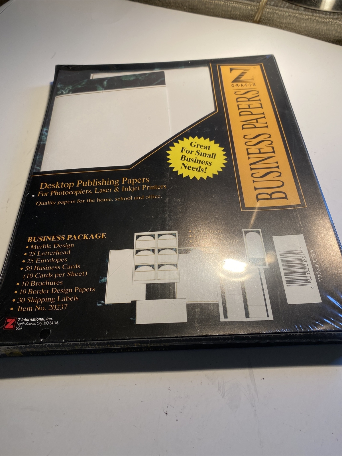 Z Grafix Desktop Publishing Business Papers Green Forest 8 1/2” x 11” zaf