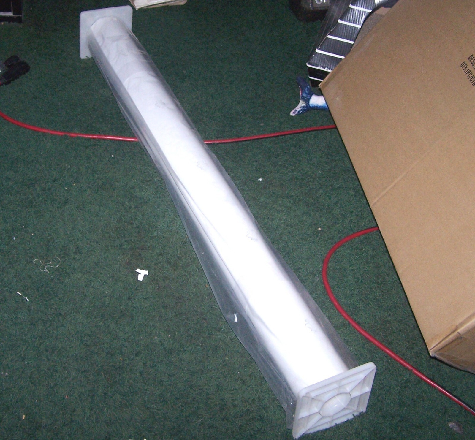 HP CG828A Vivid White Glossy Polyester Film 230g/m2 1067mm NOS