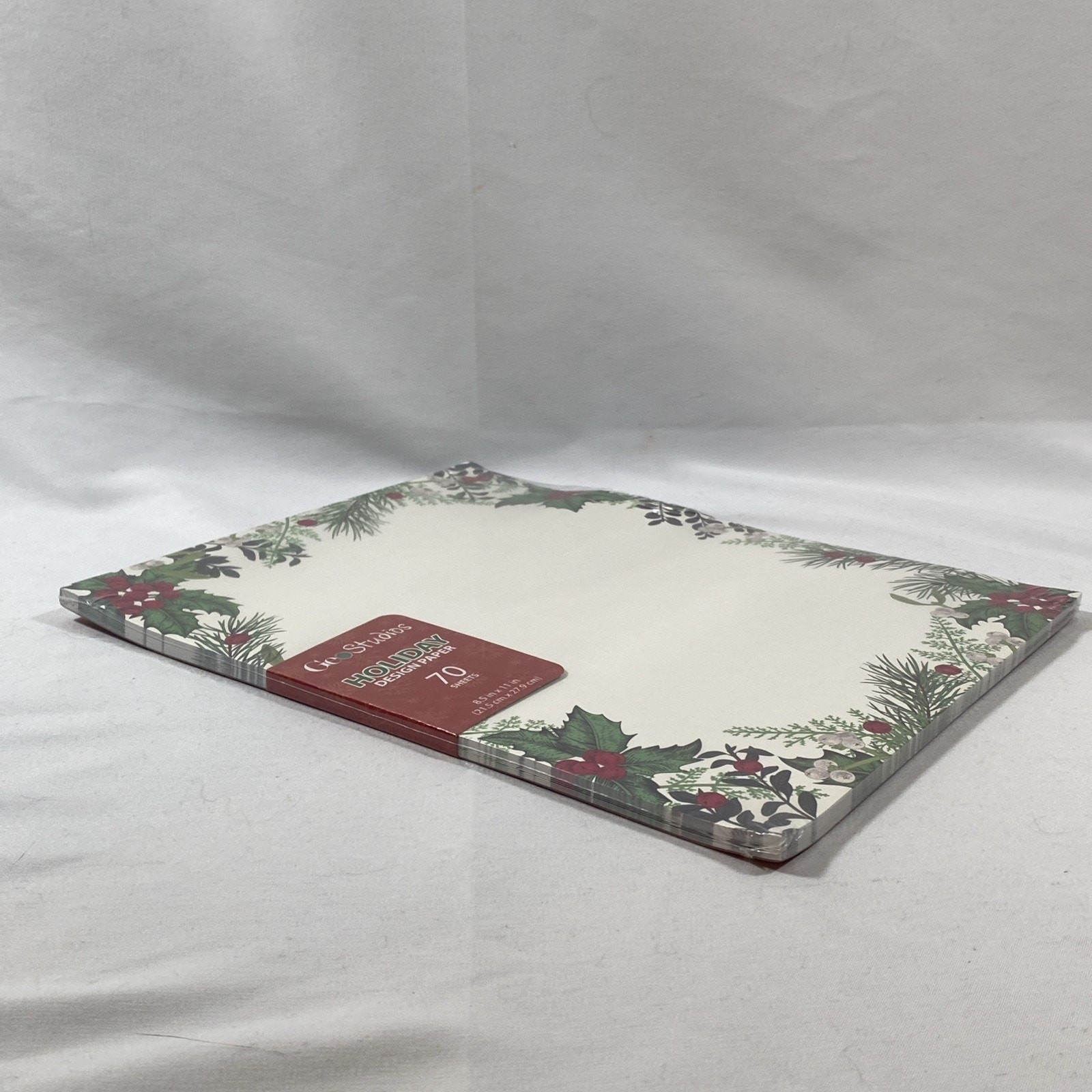 Geo Studios Holiday Christmas Printer Paper Letter 70 Sheets Vintage Holly