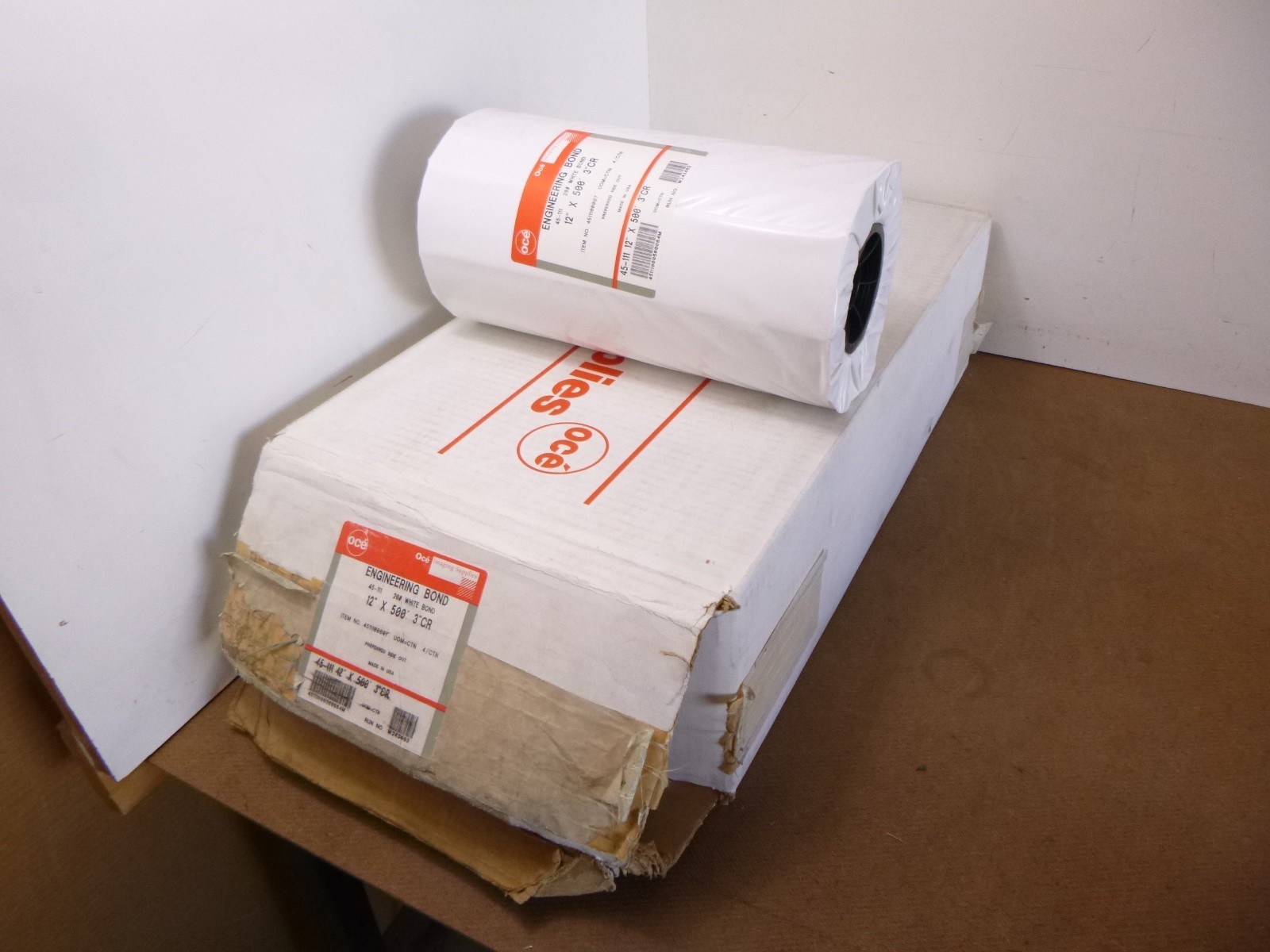 Oce 12″ x 500′ 3″ CR Core 4511100007 20lb White Engineering Bond Paper – 4 Rolls