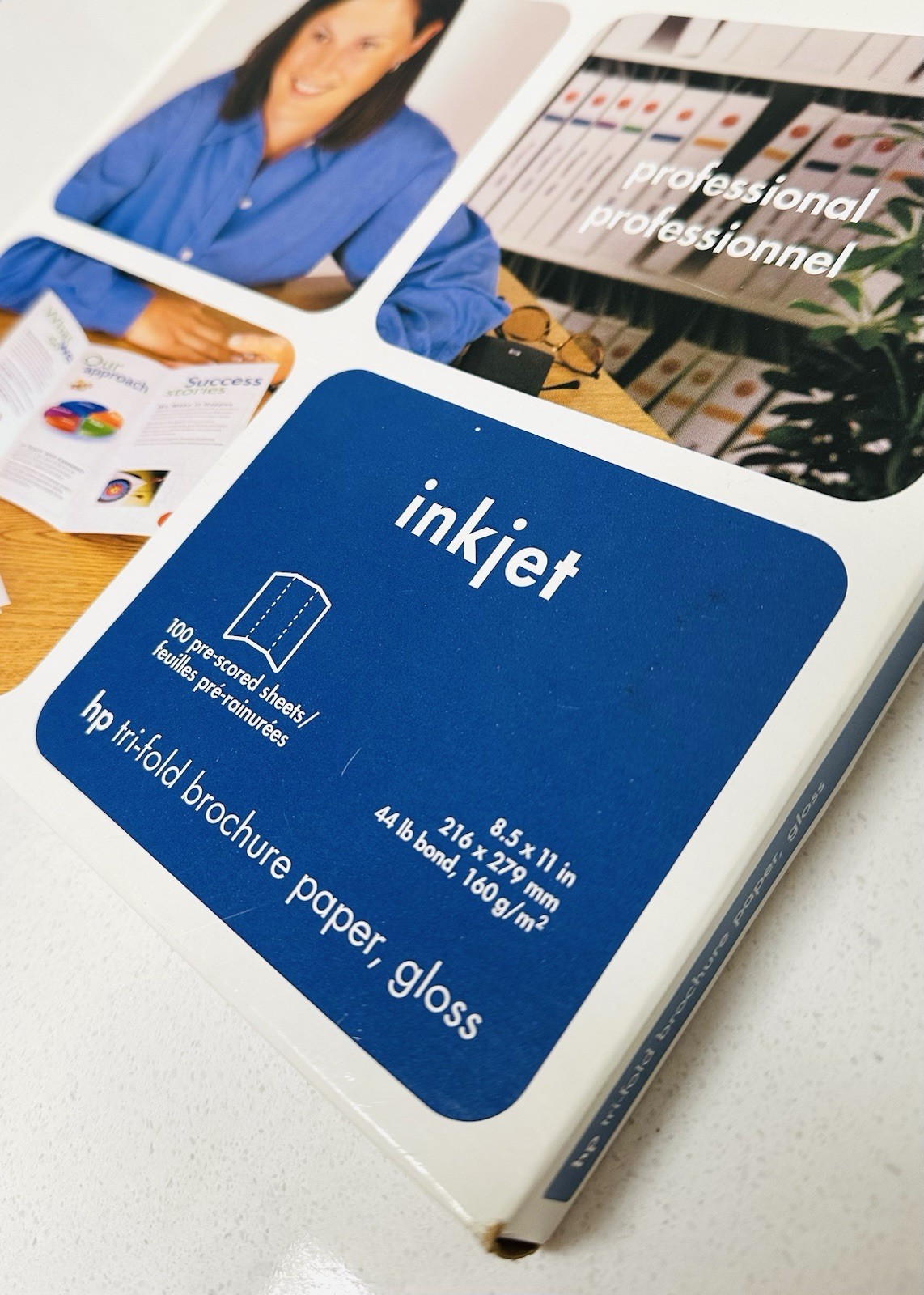 HP Tri-fold Glossy Brochure Paper Inkjet 100 Sheet 8.5×11 44lb Bond