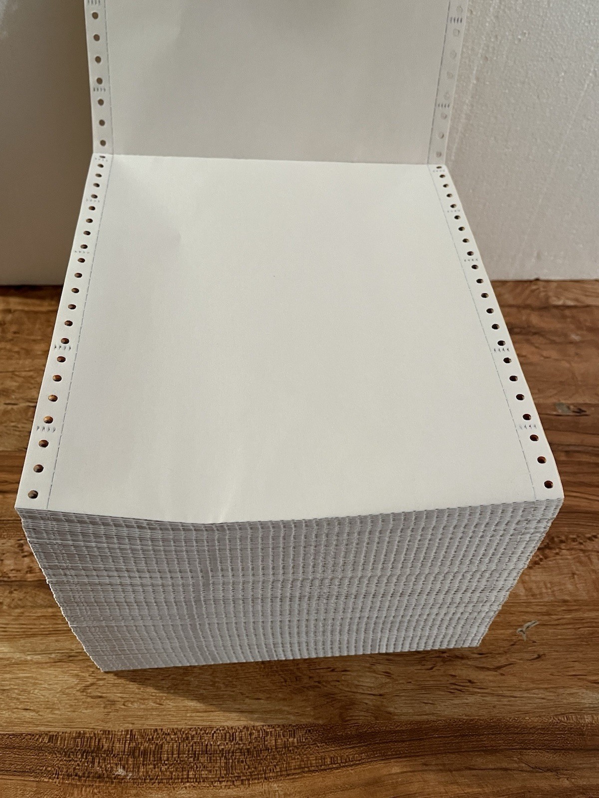 Sparco Dot Matrix Printer Paper 4 Color White/Yellow/Pink/Goldenrod ½” Perfs