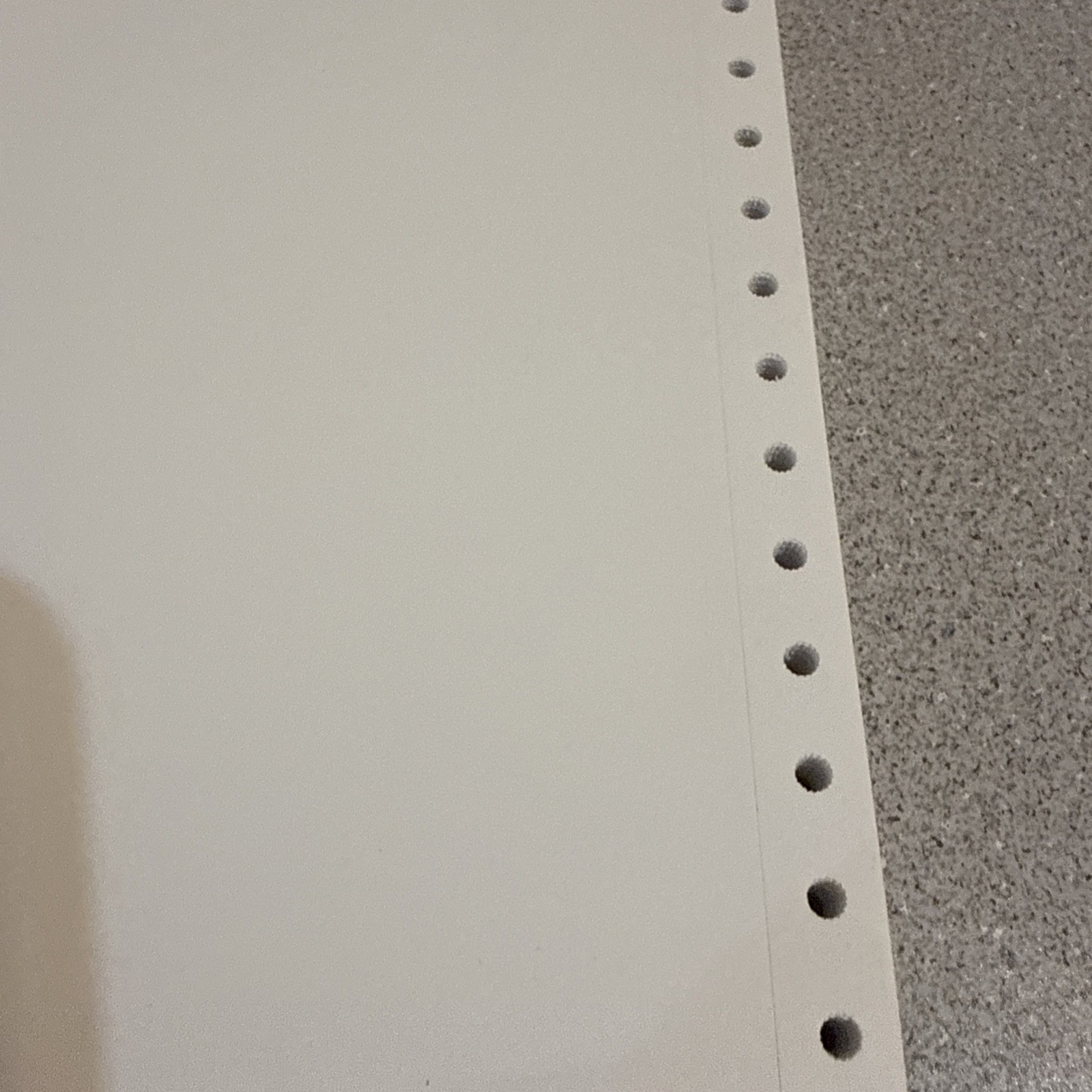 Continuous Fan-Fold Dot Matrix Tractor feed Printer 200 Paper Sheets 9.5×11 VTG