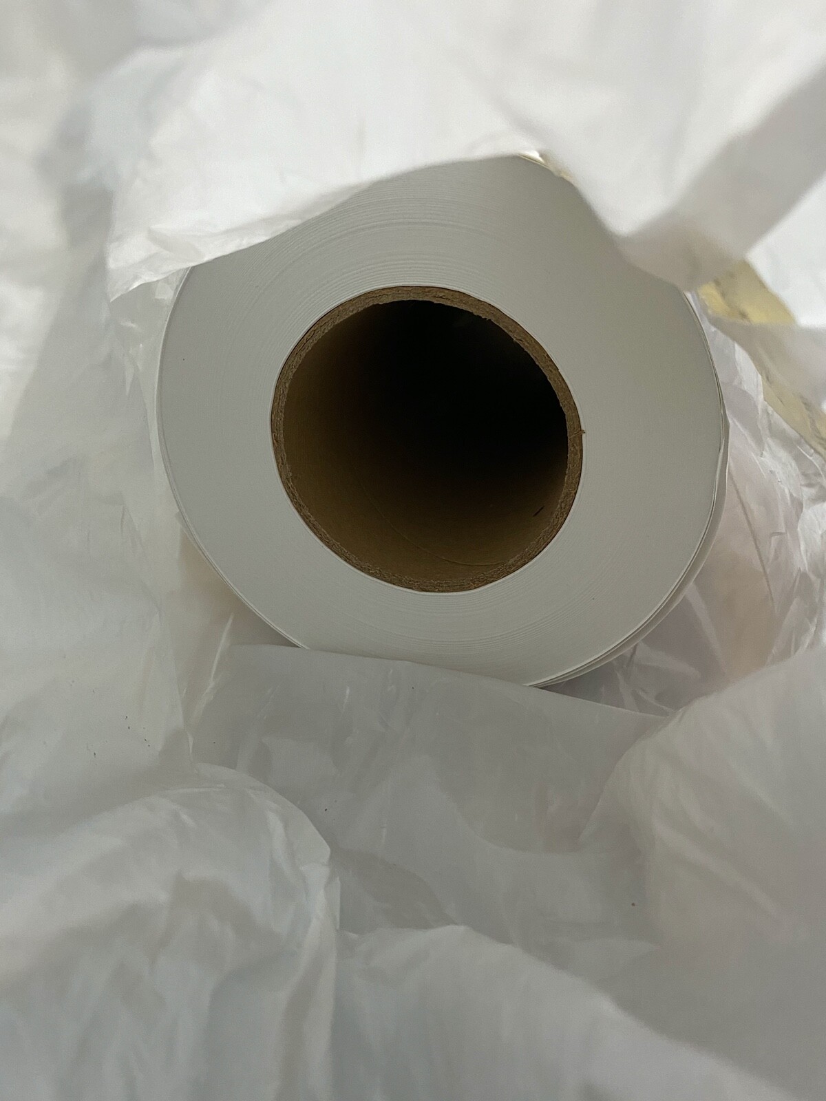Xerox 17″ x 500′ Performance Bond 20 LB Paper 003R05904 Taped-to-Core 3” Core