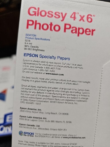 10 NEW SEALED Epson Glossy Photo Paper 4″ x 6″ , 20 Sheets X 10 Plus 2 Open