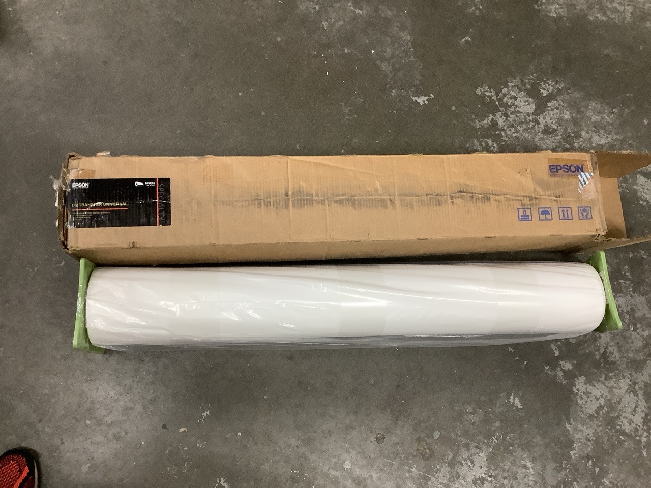 Epson DS Transfer Universal Roll 44″ x 500′ Alpha Cellulose Instant dry S450393