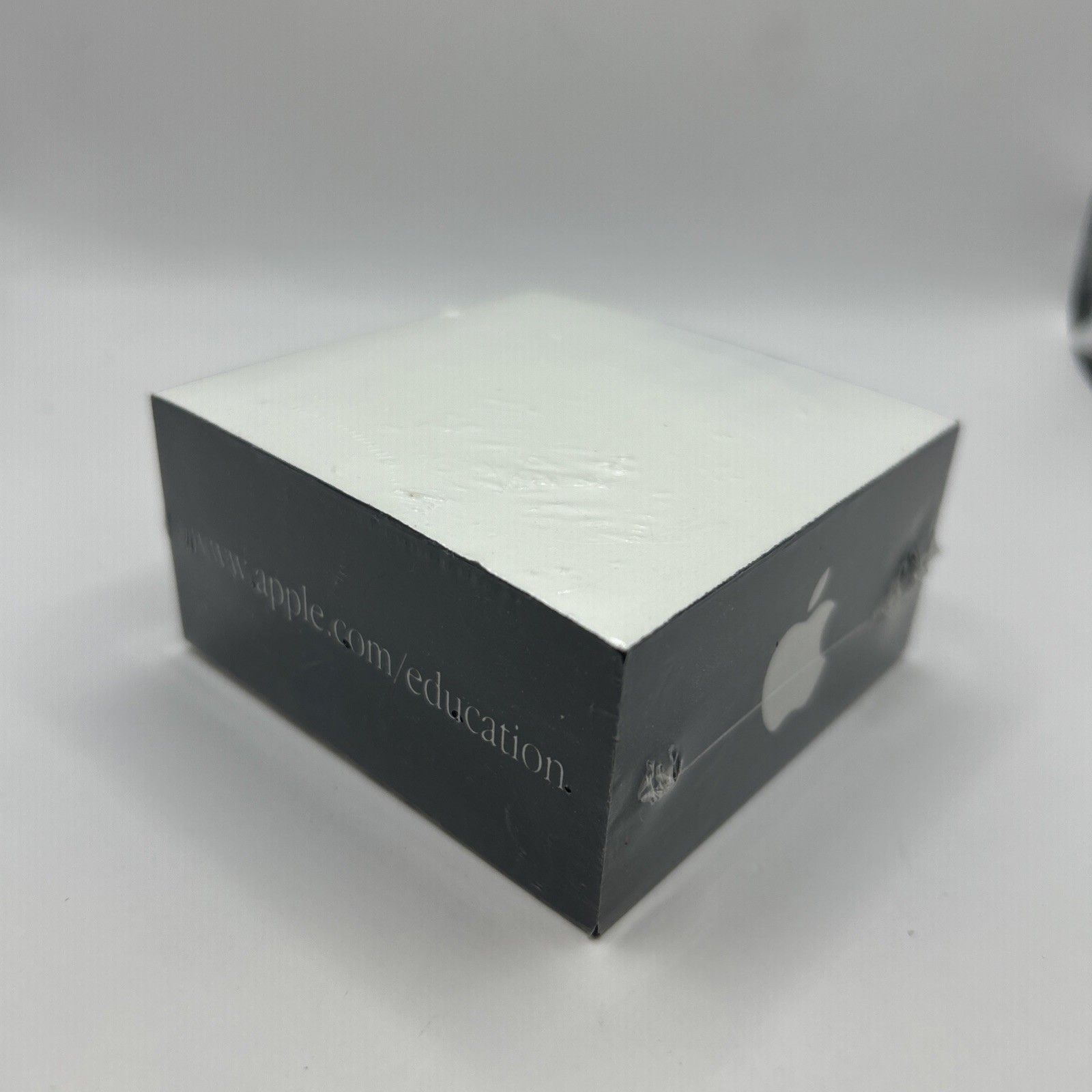 Apple Computer – www.apple.com Square Paper POST-IT – New RARE