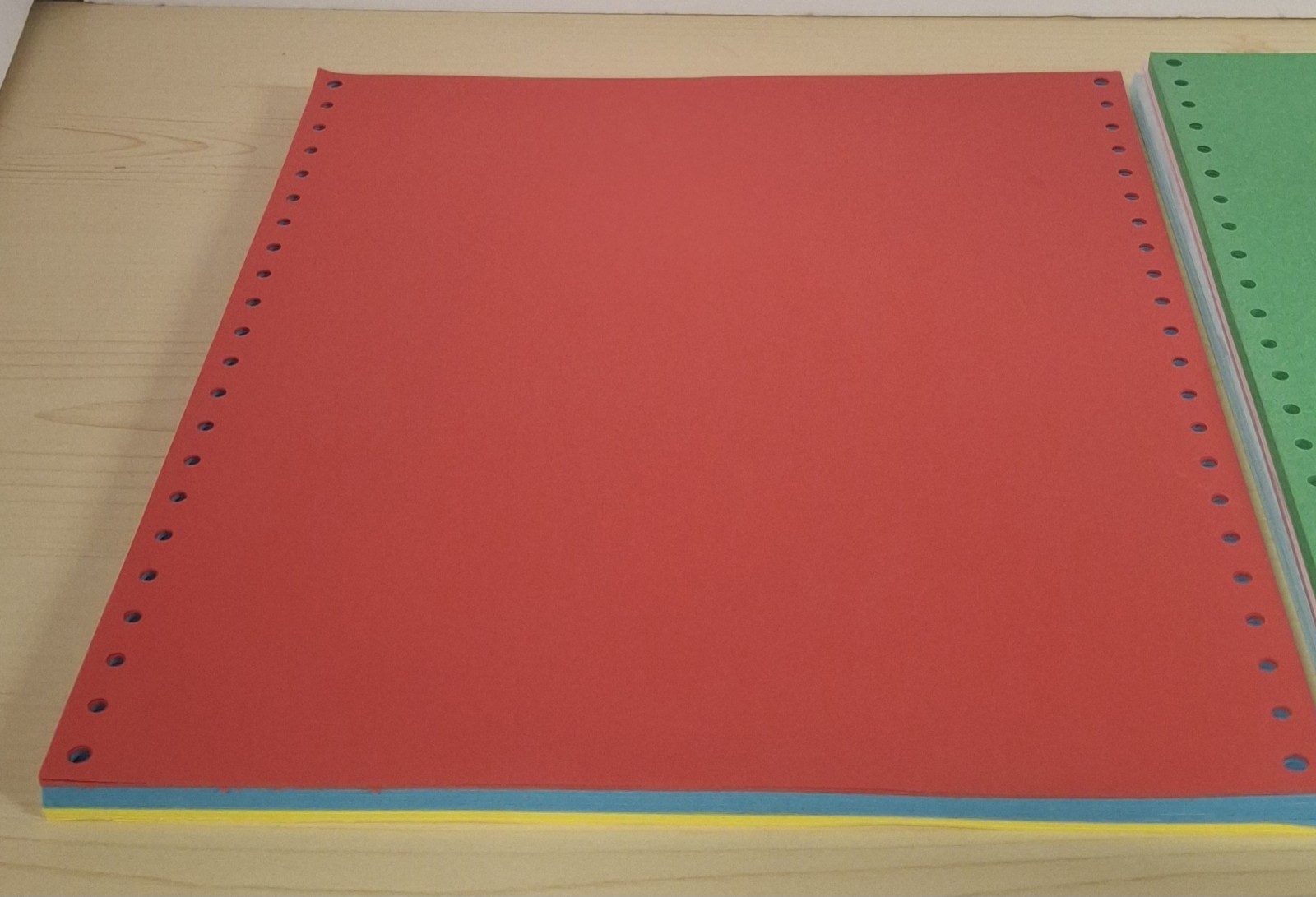 1991 Memorex Tractor Computer Paper 1000 Continuous Sheets 20 lb. 9.5×11″ White