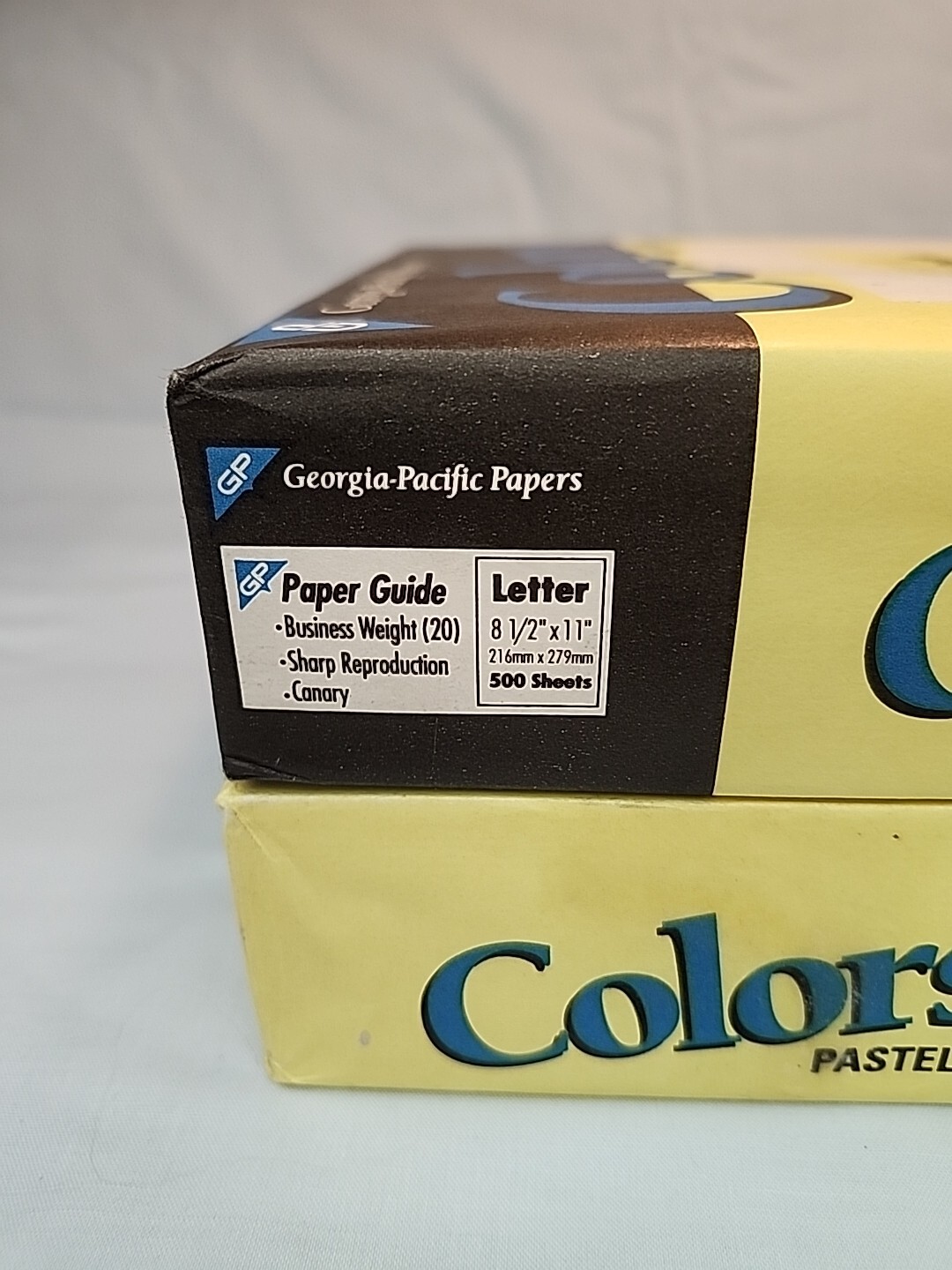 Georgia Pacific Colors Pastel Printer Paper 8 1/2″ x 11″ 20lb CANARY YELLOW