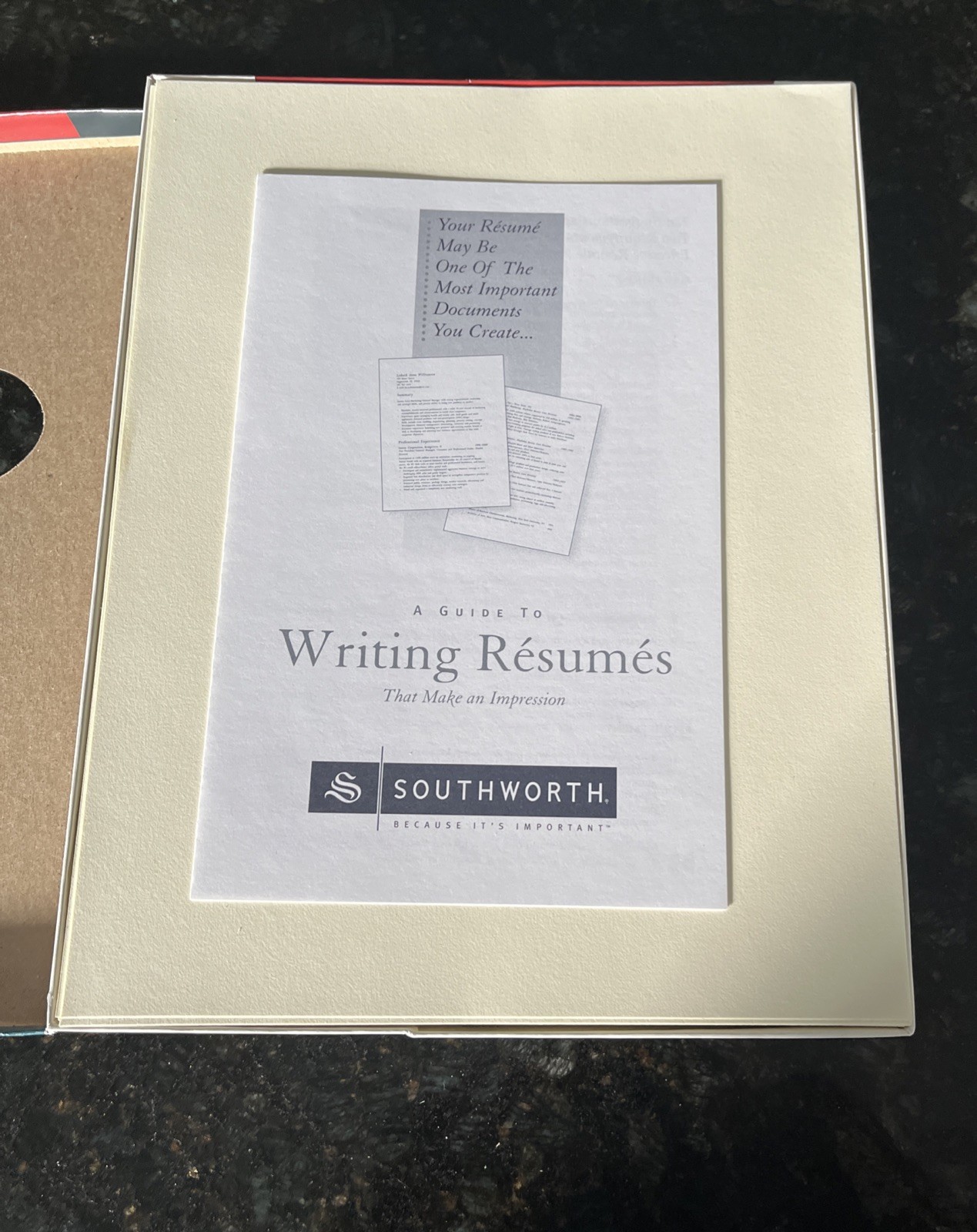 Southworth Connoisseur Collection Exceptional Resume Ivory Paper 100% cotton
