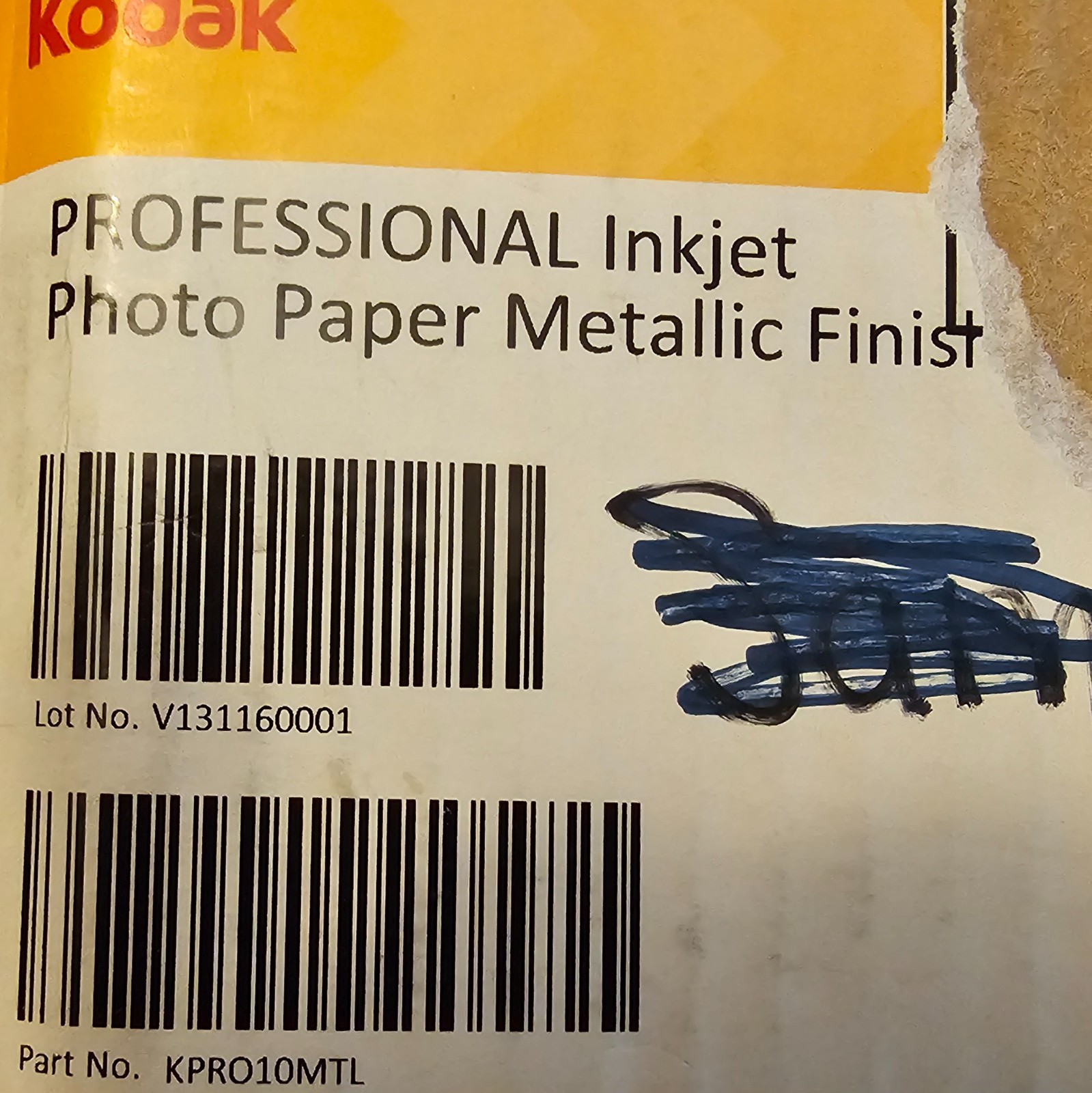 Kodak Professional Metallic Photographic Paper 255 gm, 10″ x 100′ Roll