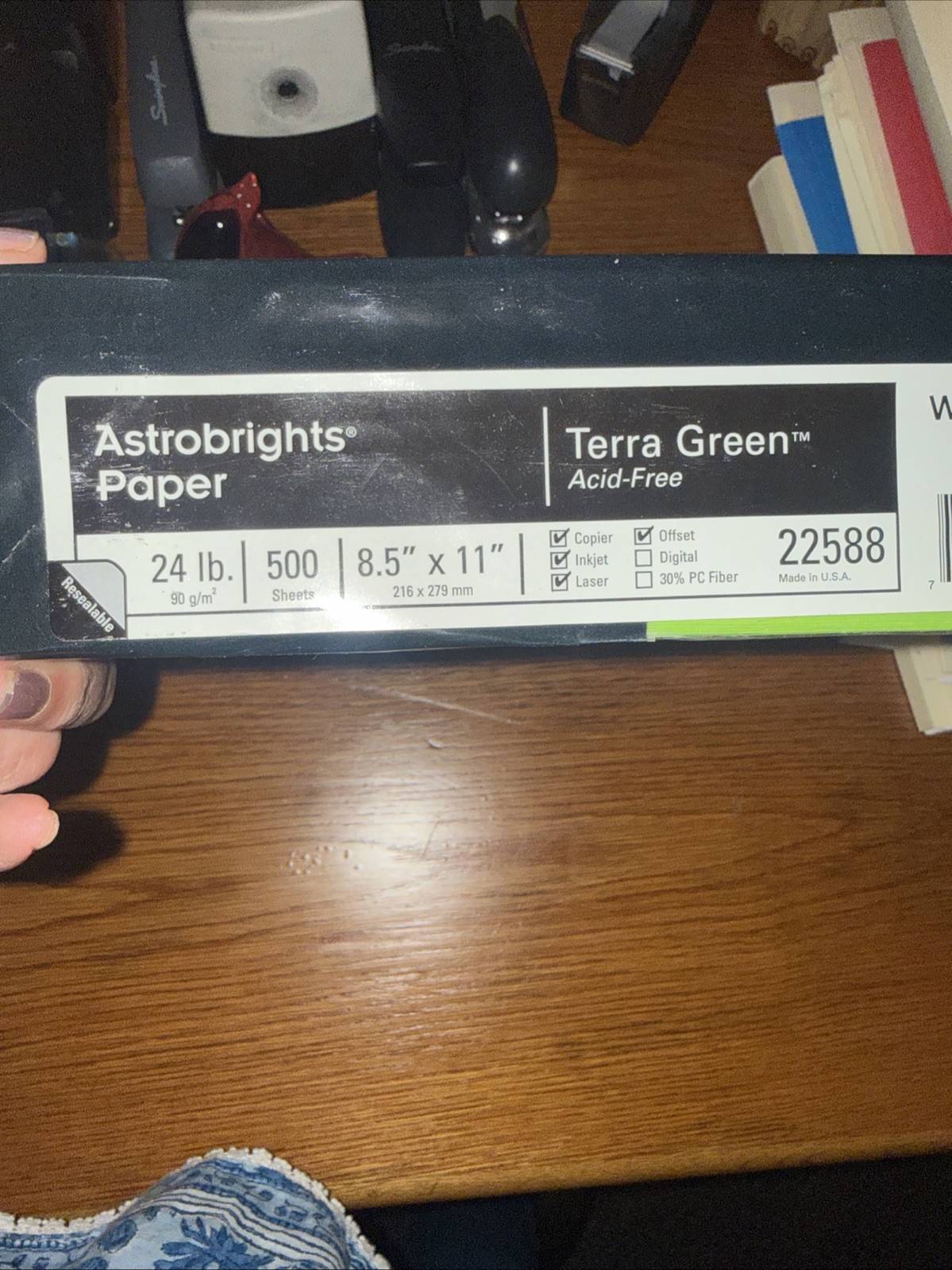 Astrobrights Wausau Premiu Color Paper, 8-1/2 x 11”, 24 Pound, Terra Green, 500
