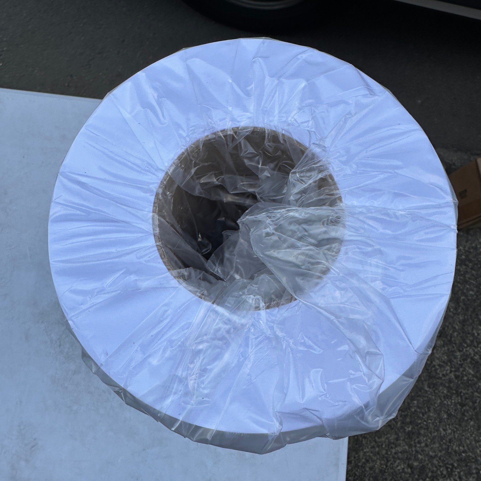 HP Bright White Inkjet Paper 3-in Core 24 in x 500 ft L4Z44A