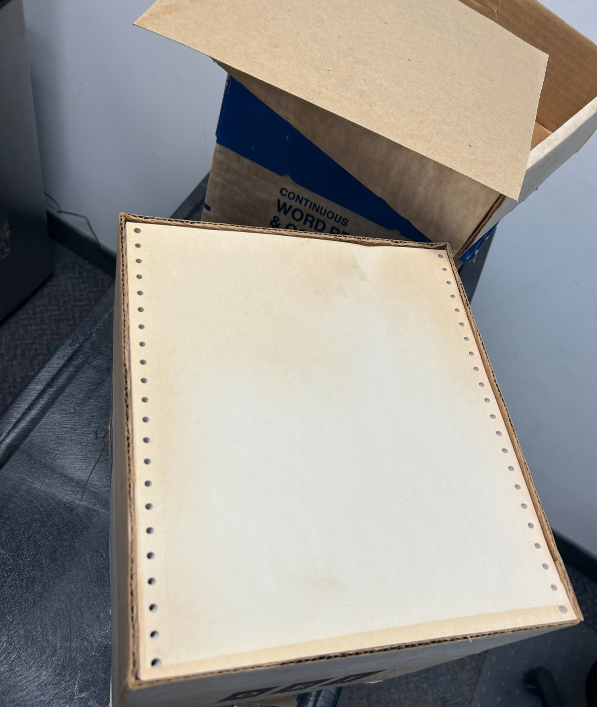Continuous Dot Matrix Tractor Feed Printer Computer Paper 9.5″×11″ 2750 Sheets