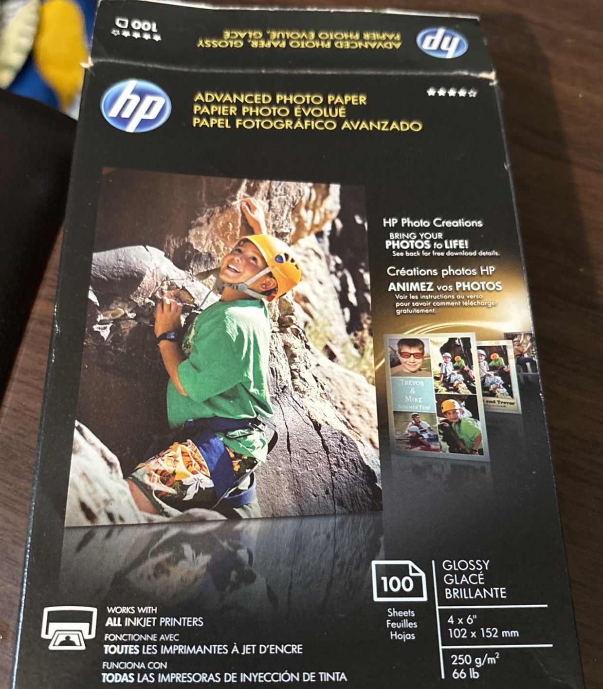Hewlett Packard Q6638A 4 x 6 inch Glossy Printer Paper – 100 Sheets