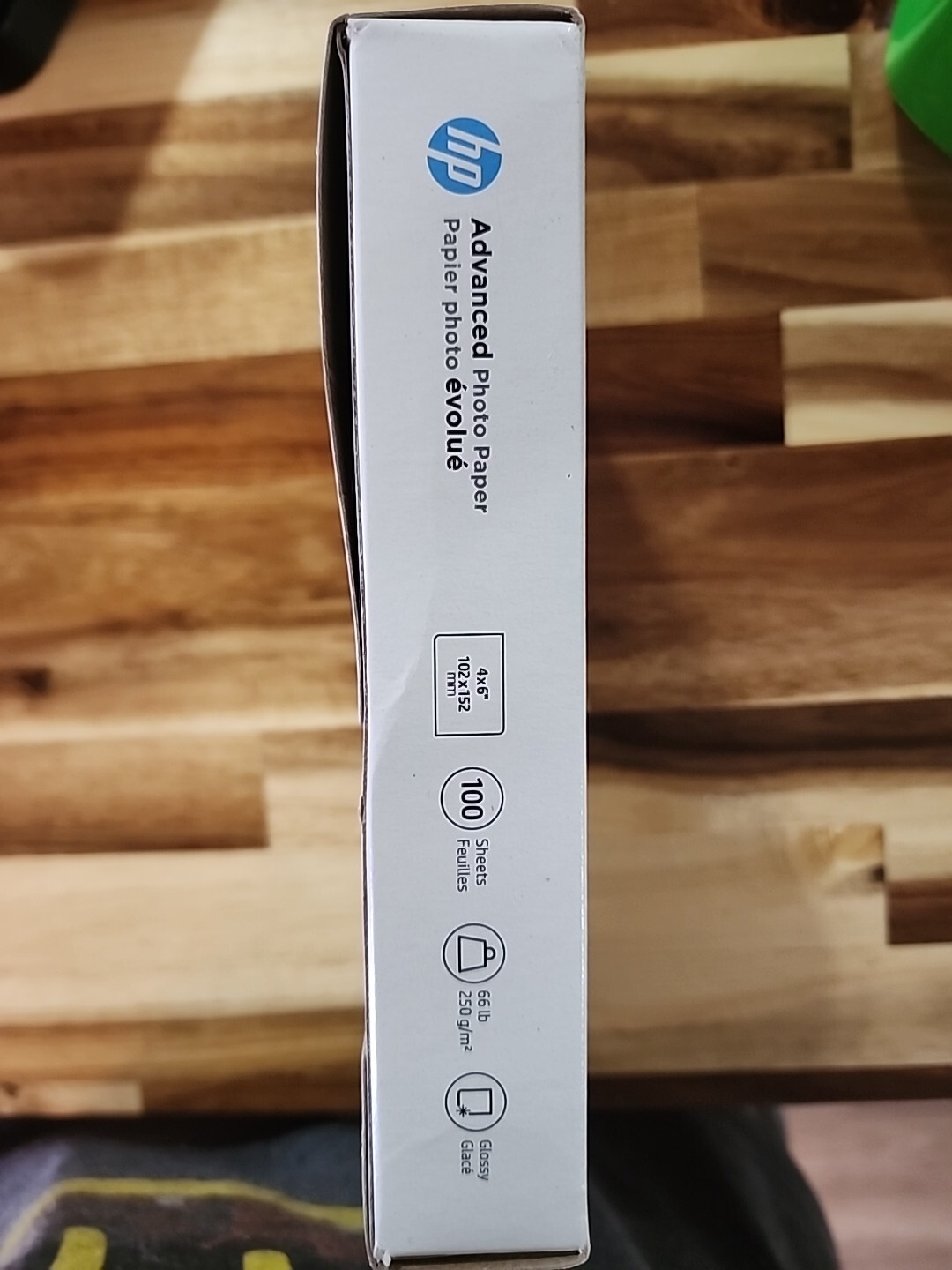 Hewlett Packard Q6638A 4 x 6 inch Glossy Printer Paper – 100 Sheets