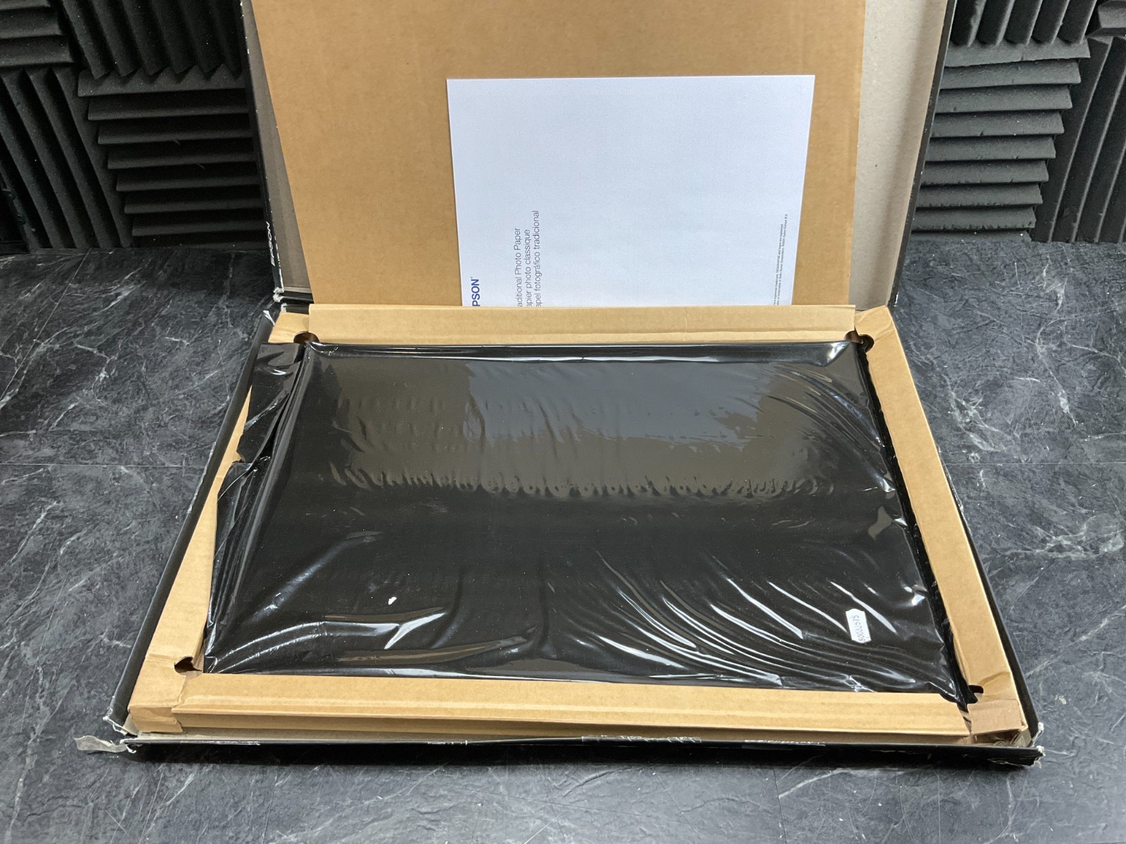 Epson Exhibition Fiber Paper 13″x19″, 25 sheets S045037 ✅ ❤️️ ✅ ❤️ OPEN BOX!