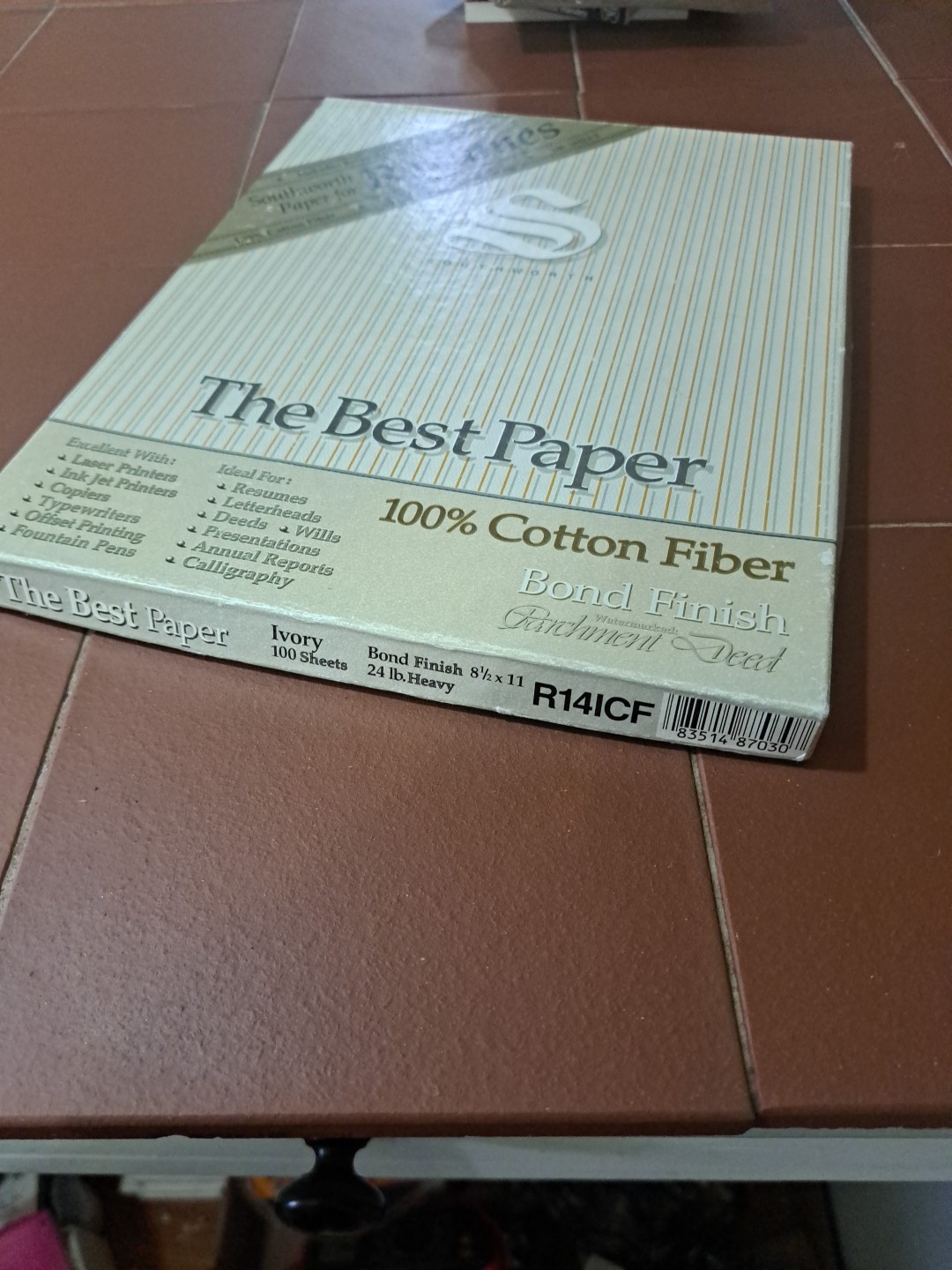 Southworth 100% Cotton Fiber Resume Paper Ivory 24 lb. Bond Finish R14ICF