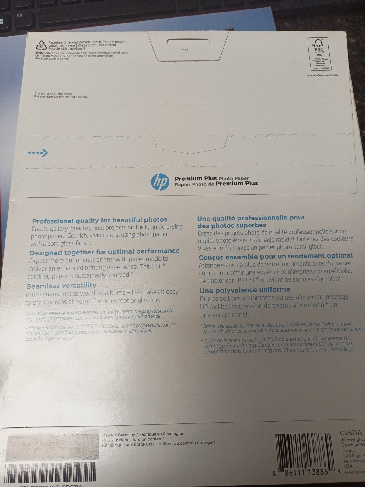 Genuine HP Premium Plus Photo Paper, 80 lbs., Soft-Gloss, 8-1/2 x 11, 25