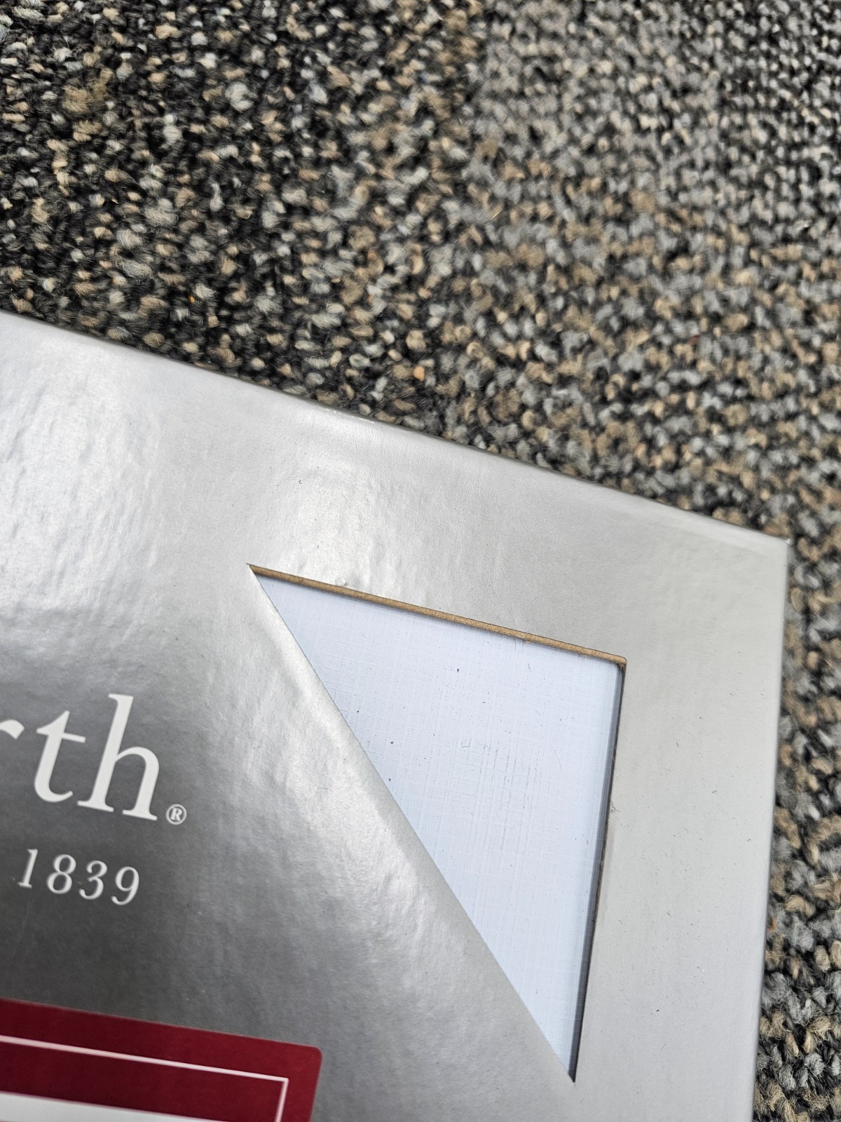 Southworth RD18BCFLN 32lb Blue 100 Sheet Premium Linen Copy Paper