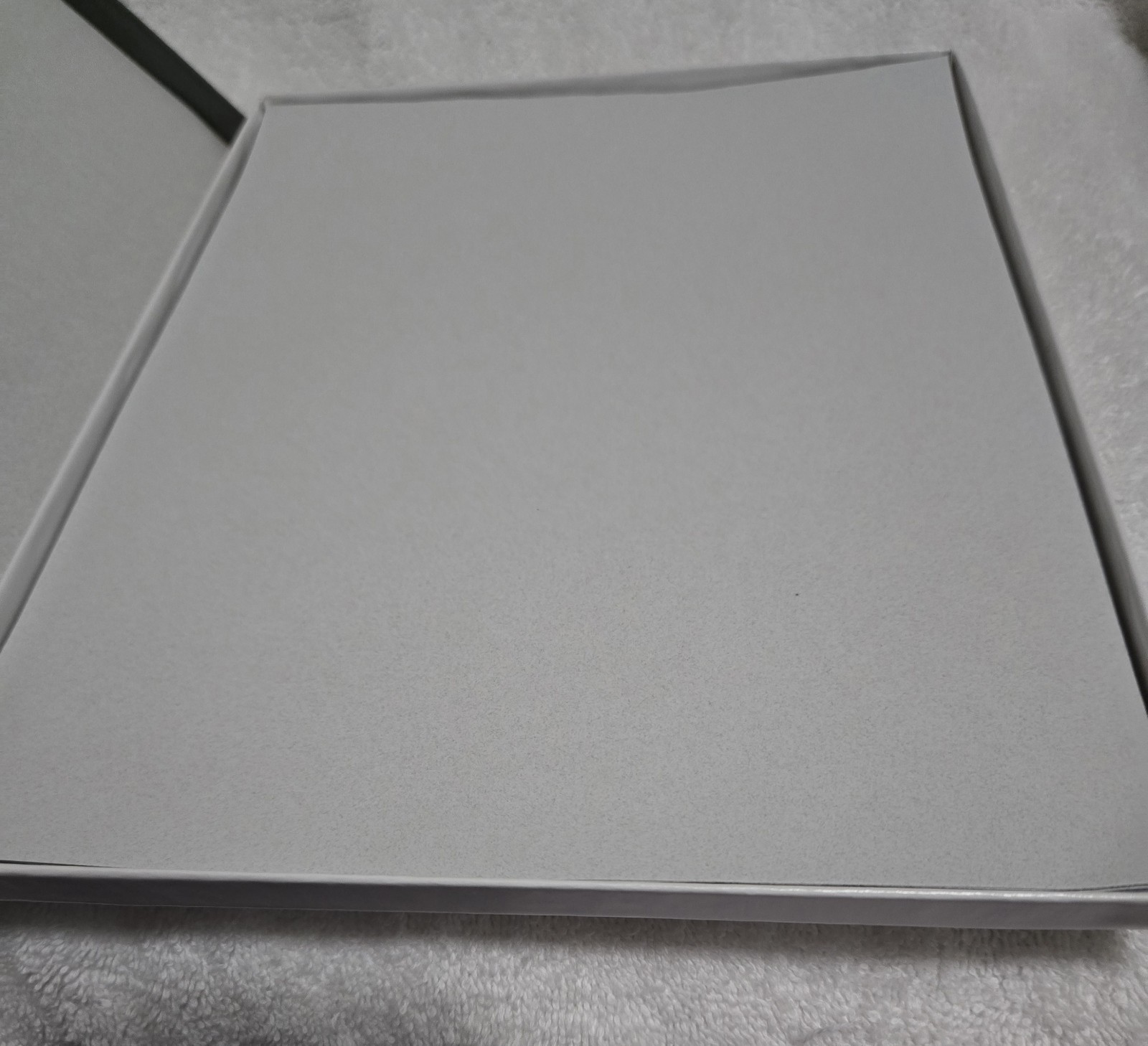 Southworth Granite Specialty Paper Sampler w/ 10 of 5 Colors–Missing 3 Ivory