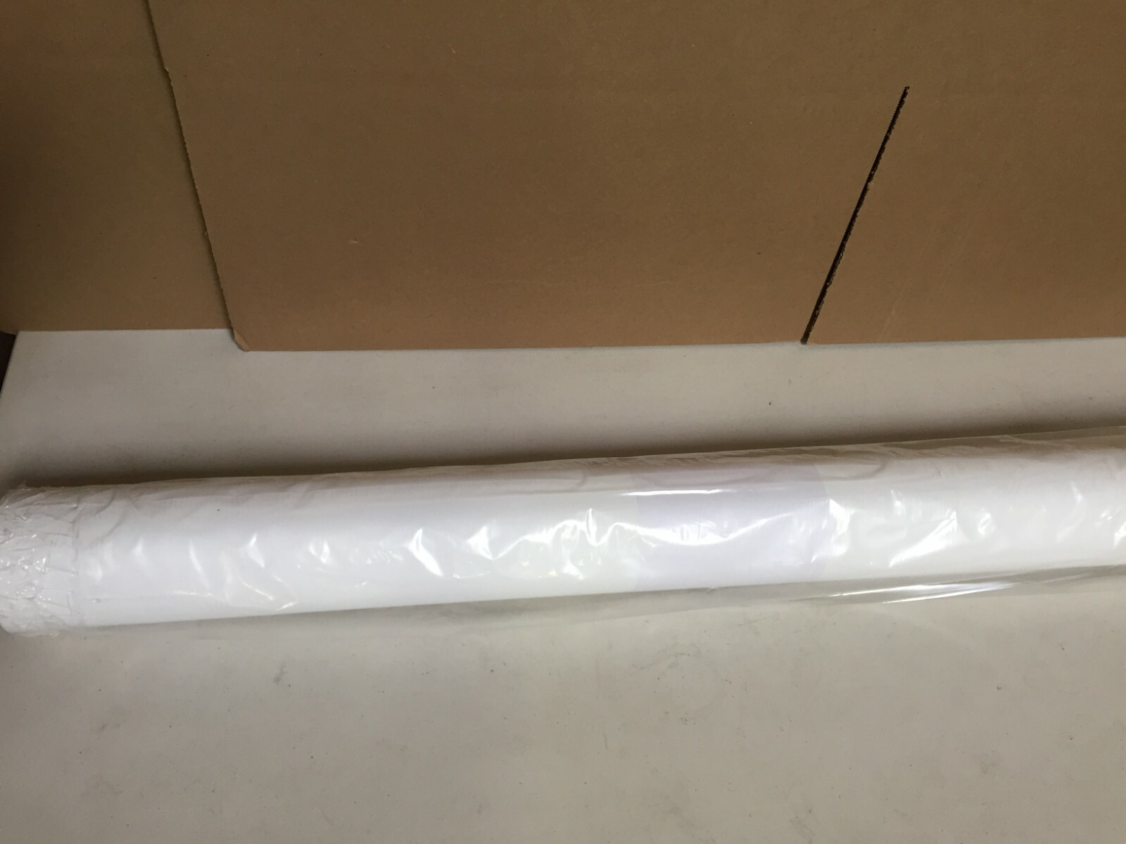 HP Q1899B 42″x50ft PVC Scrim Banner Paper *** See Photos*** P10