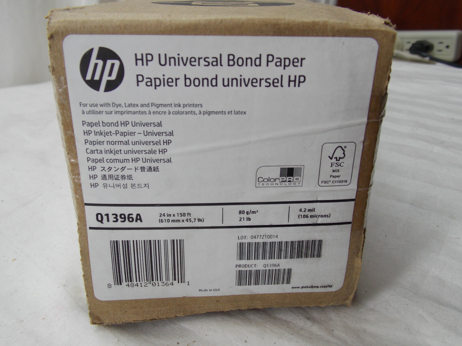 HP Q1396A Universal Inkjet Bond Paper 24in x 150ft