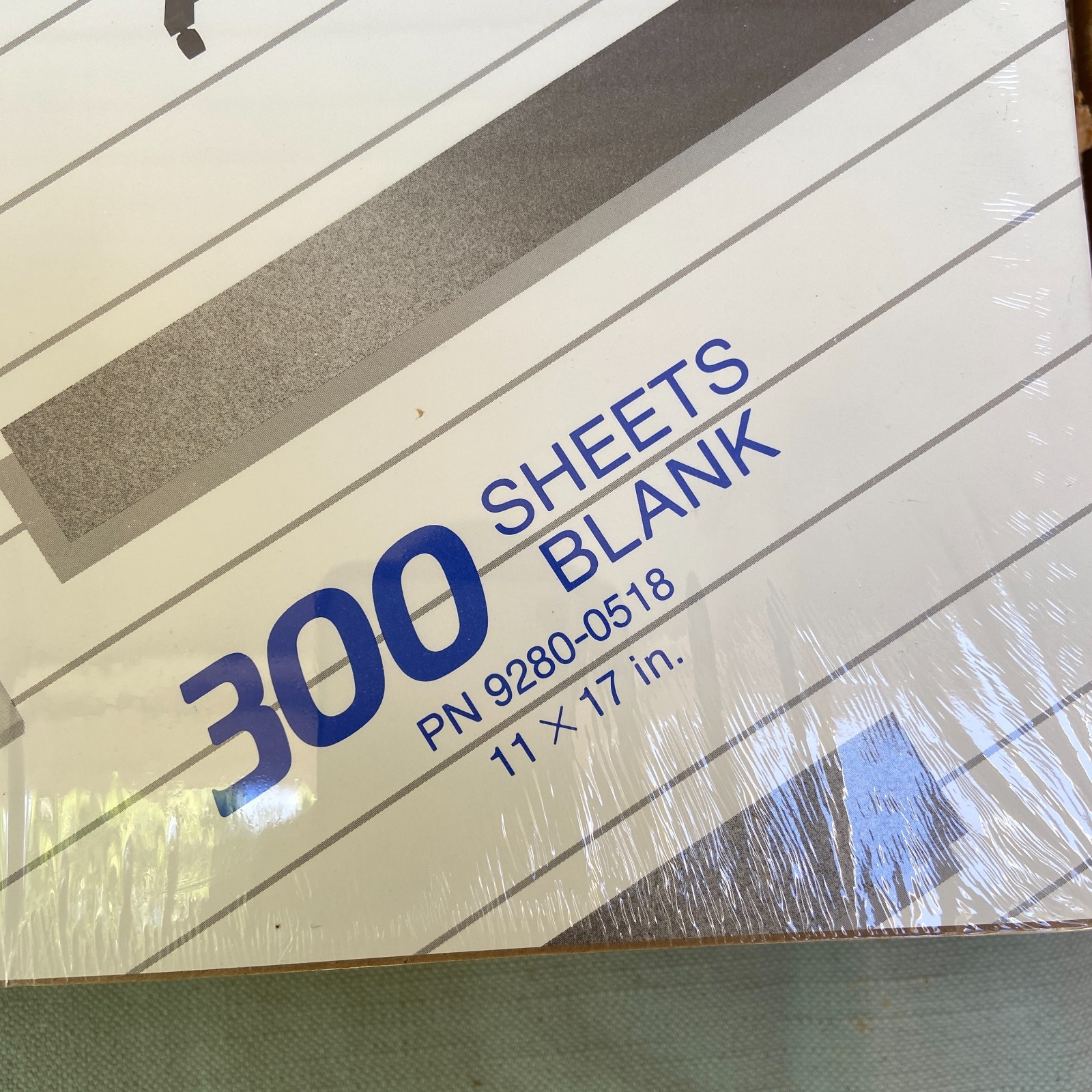 New Vintage Hewlett Packard HP Graphics Plotter Paper 11”x17” 800 Sheets NIP NOS