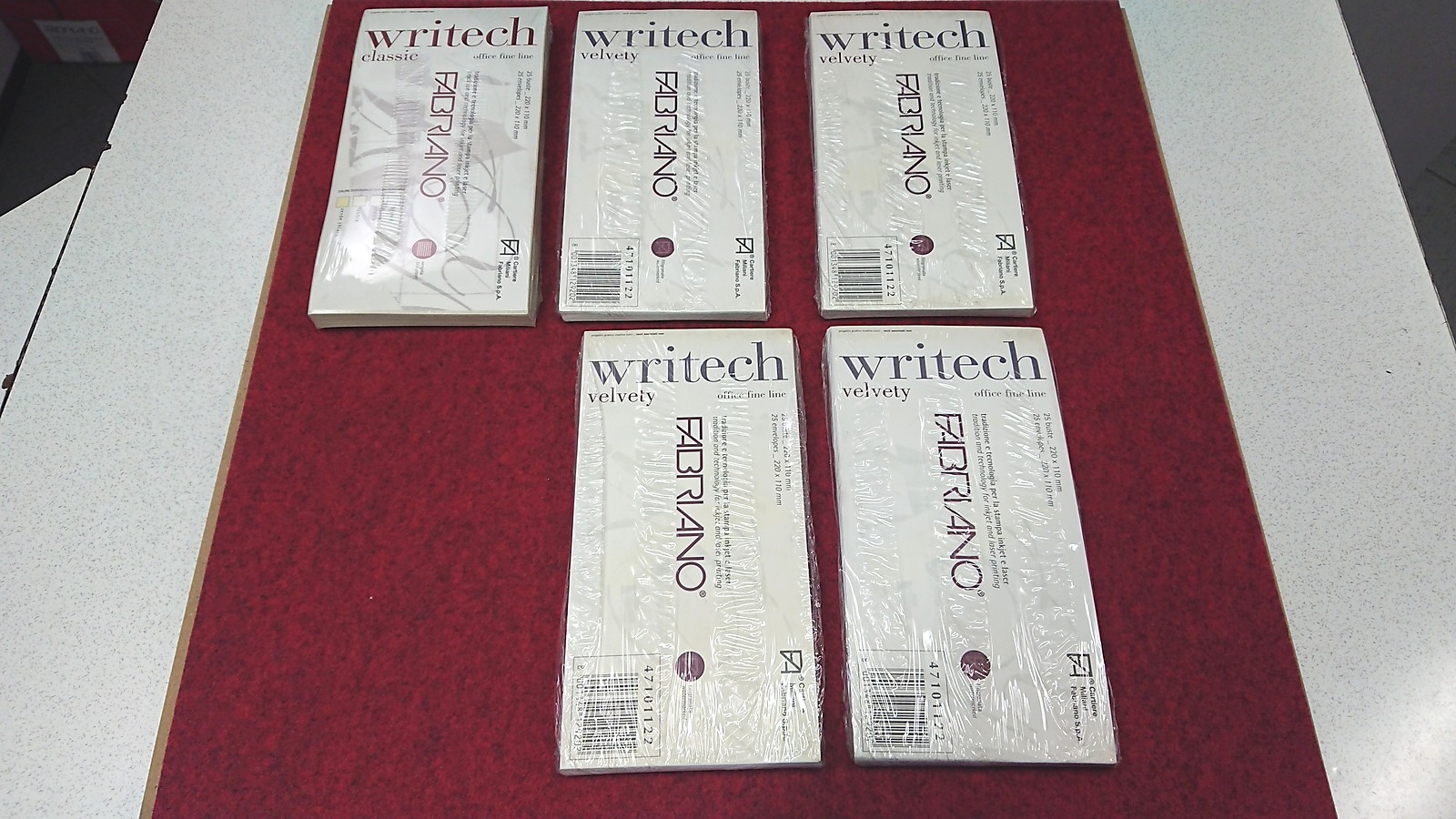 FABRIANO WRITEECH CARD SET AND ENVELOPES PAPER AND ENVELOPES