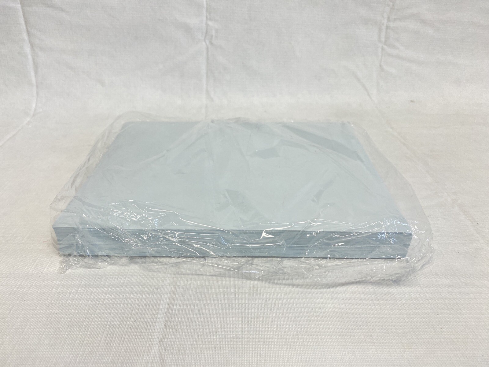 BERKSHIRE BCR Bond 850 Blue Cleanroom Paper 8.5” x 11” 250/Pk BB85081110B
