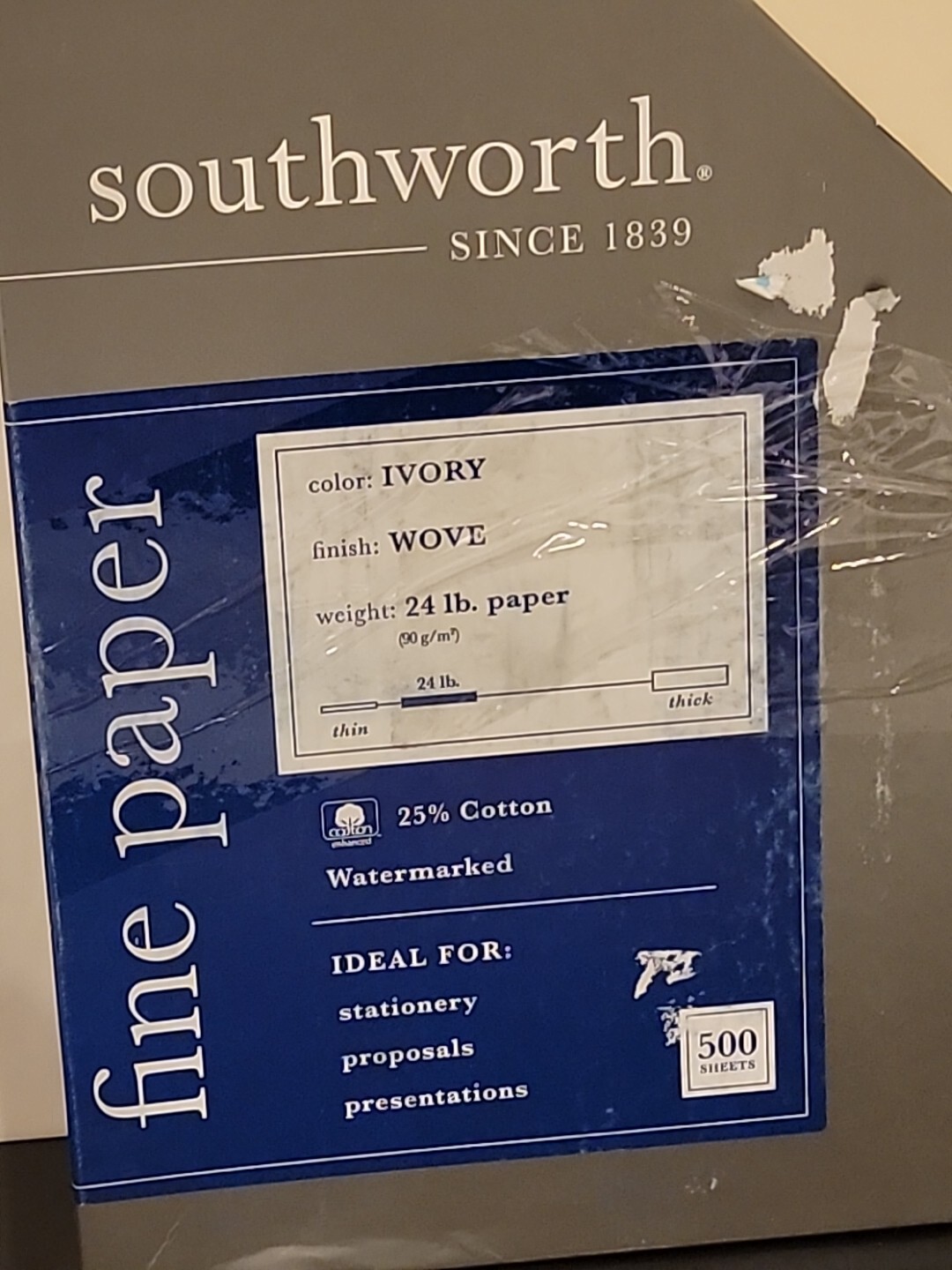 Southworth 25% Cotton Business Paper Ivory 24 lbs. Wove 8-1/2 x 11 500/Box FSC